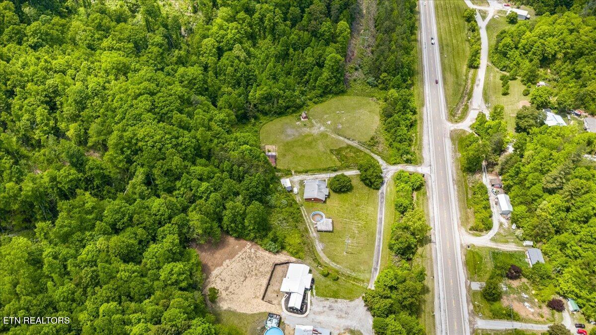 4662 Baker Highway Huntsville TN 37756