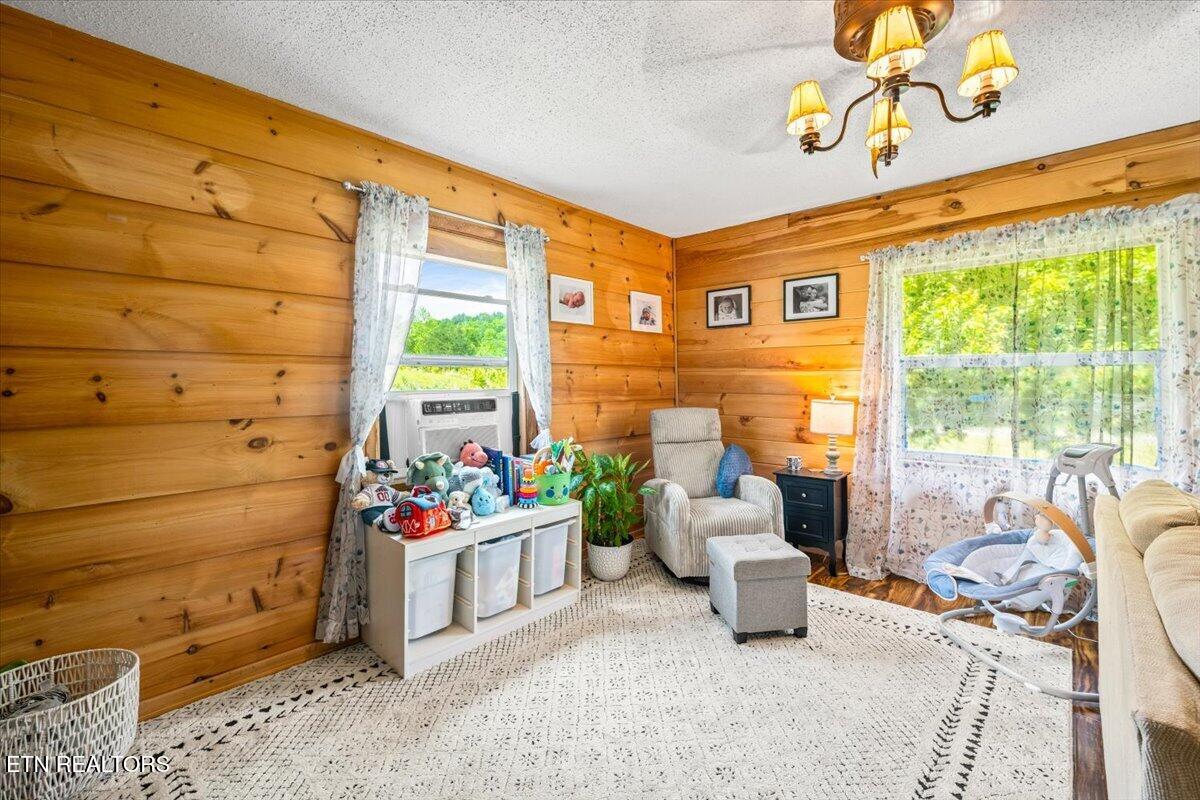 4662 Baker Highway Huntsville TN 37756