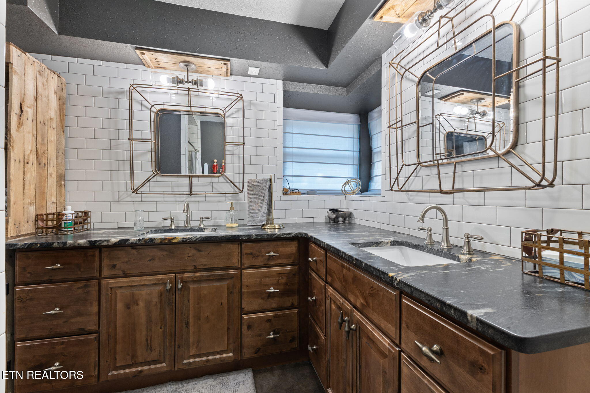 121 Wendover Circle Oak Ridge TN 37830