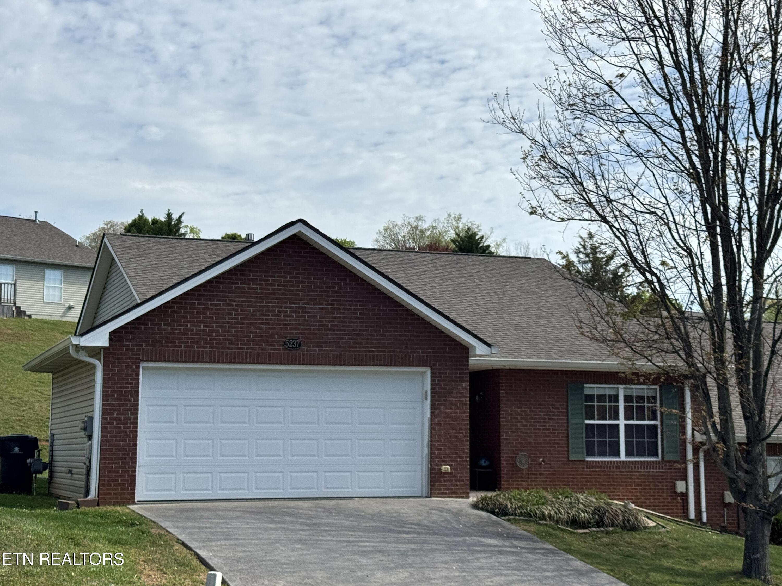 5237 Sinclair Drive Knoxville TN 37914
