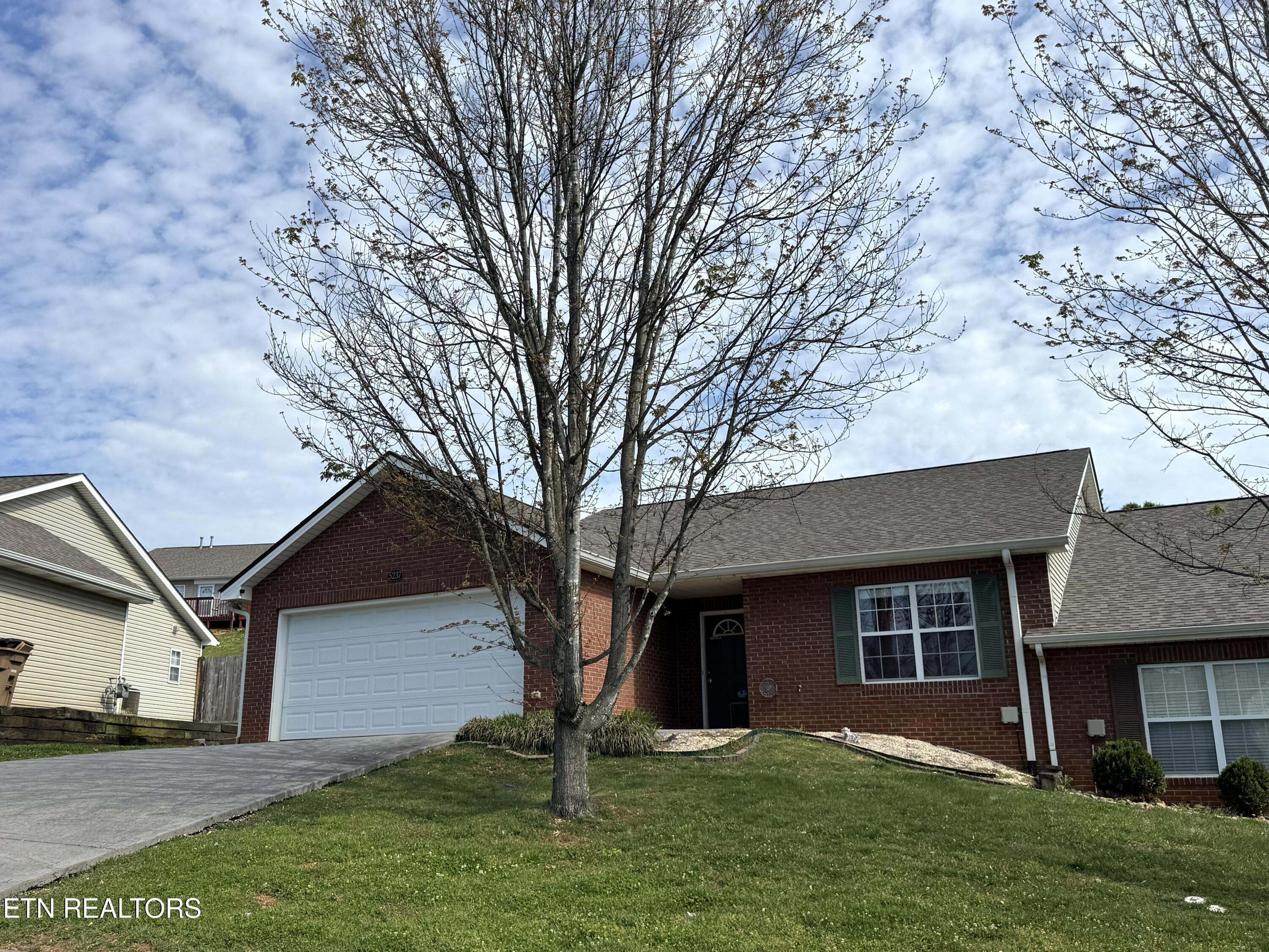 5237 Sinclair Drive Knoxville TN 37914