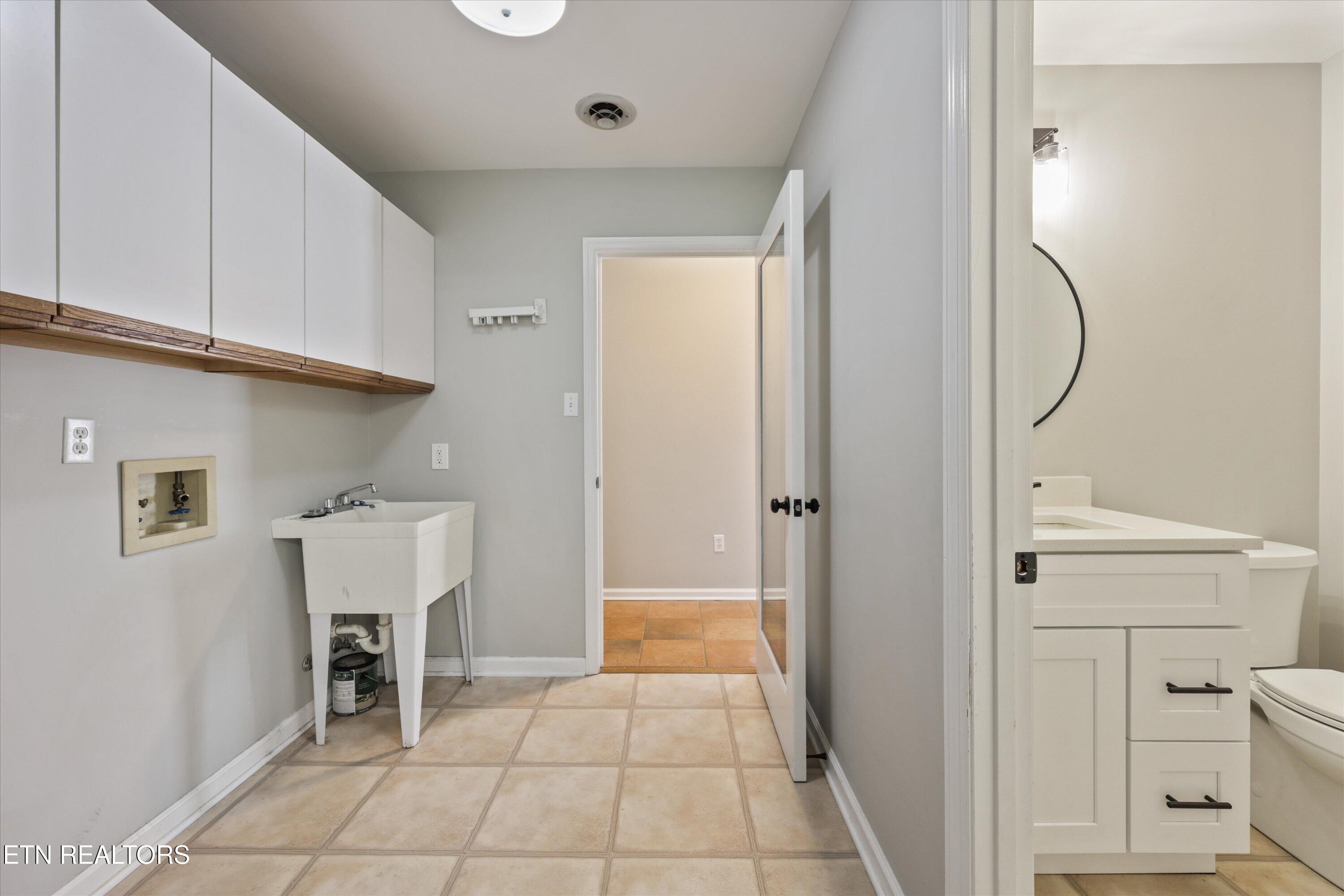 489 Jefferson Lane Clinton TN 37716