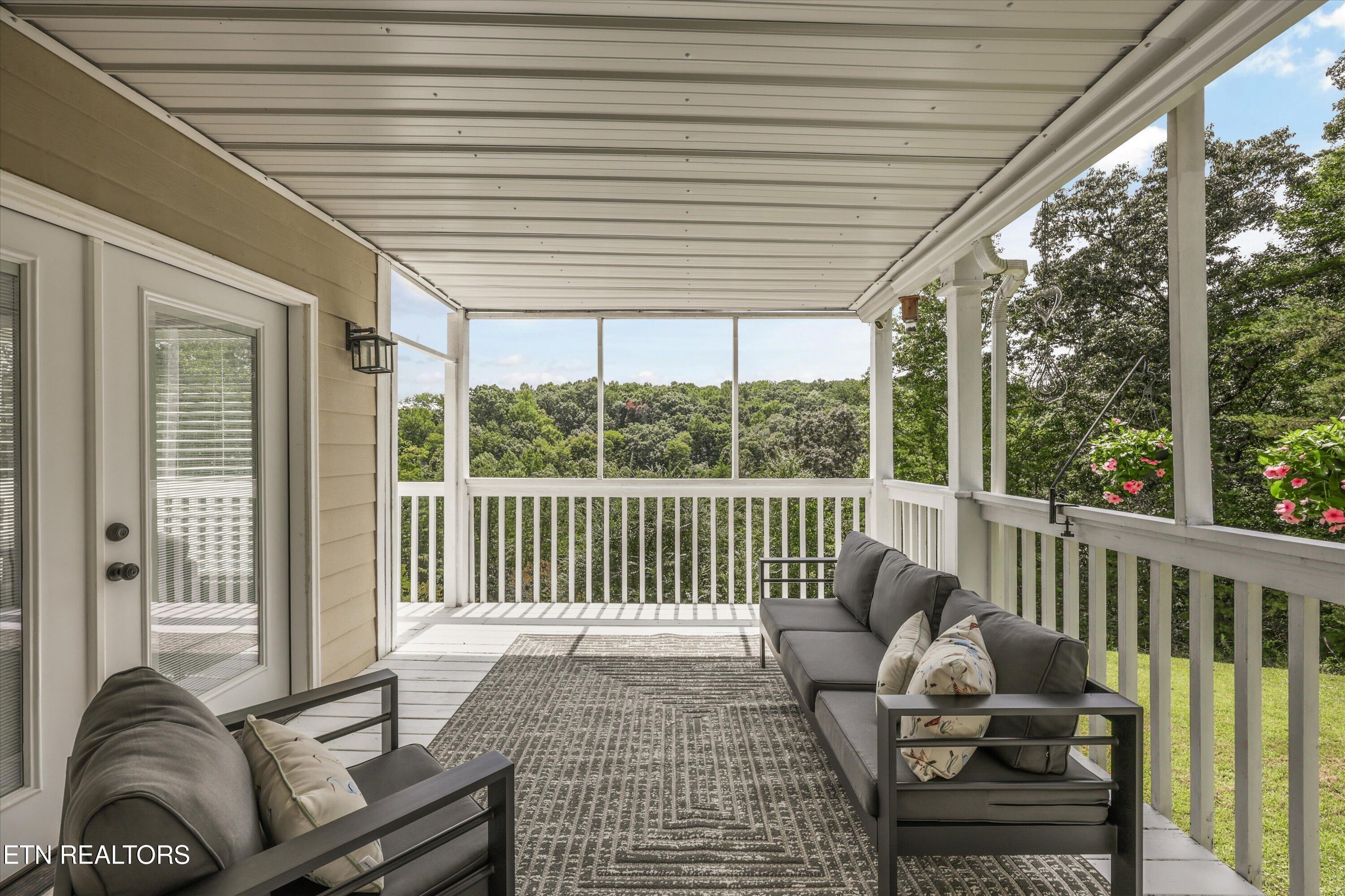 489 Jefferson Lane Clinton TN 37716