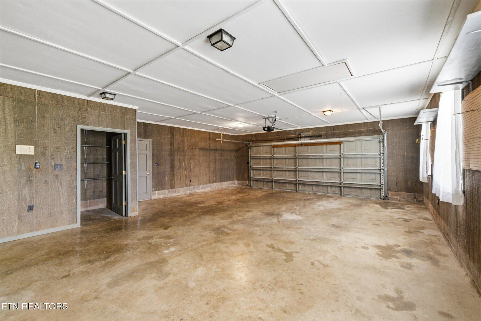 208 County Road 577 Englewood TN 37329