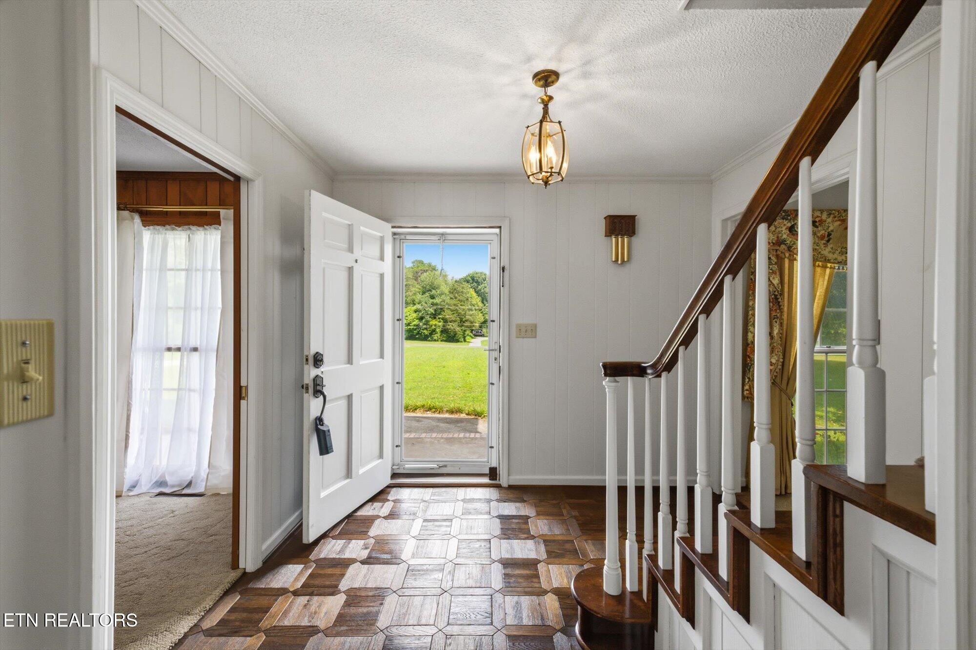 208 County Road 577 Englewood TN 37329