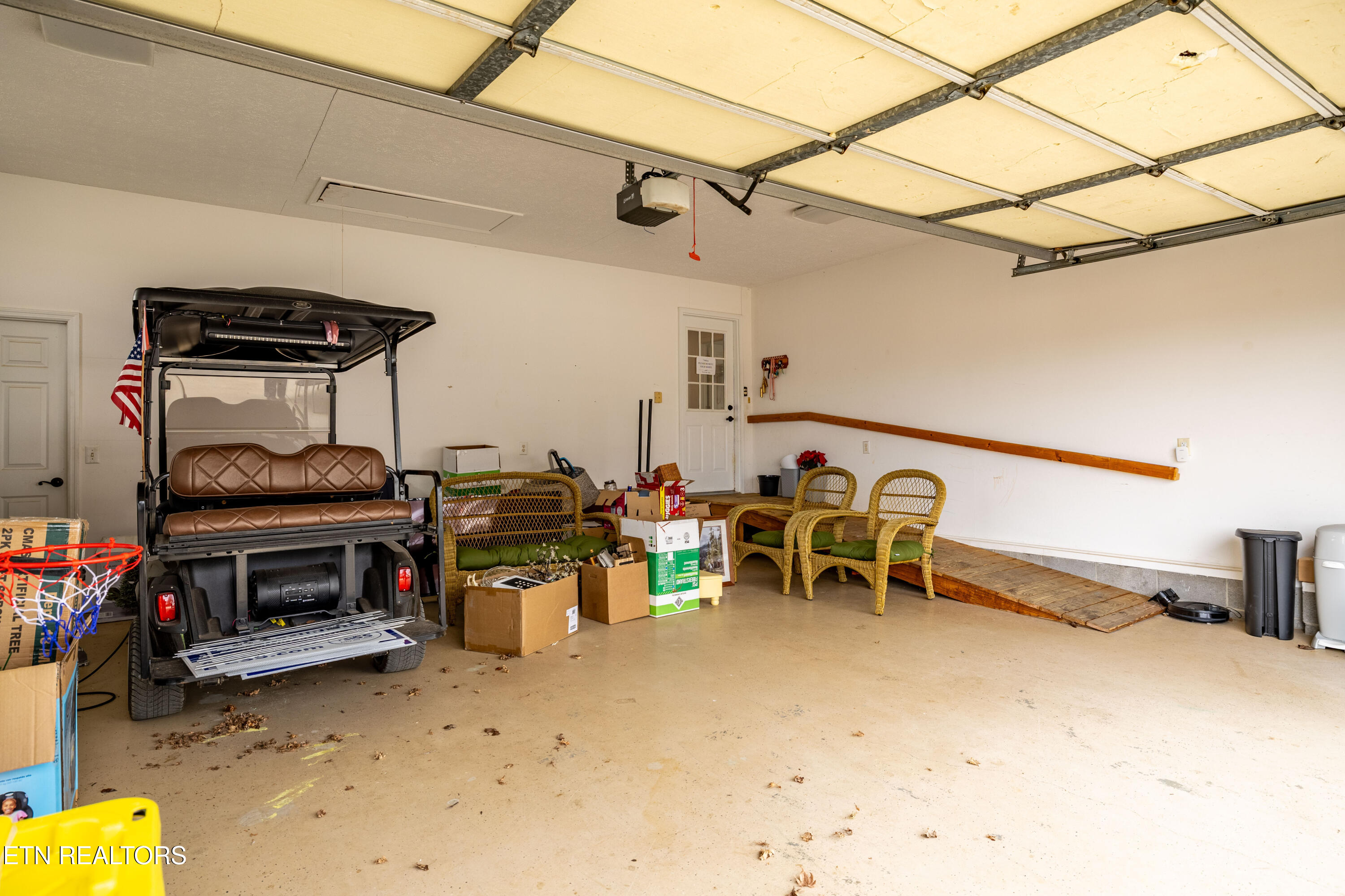 1325 Cannon Avenue Sweetwater TN 37874