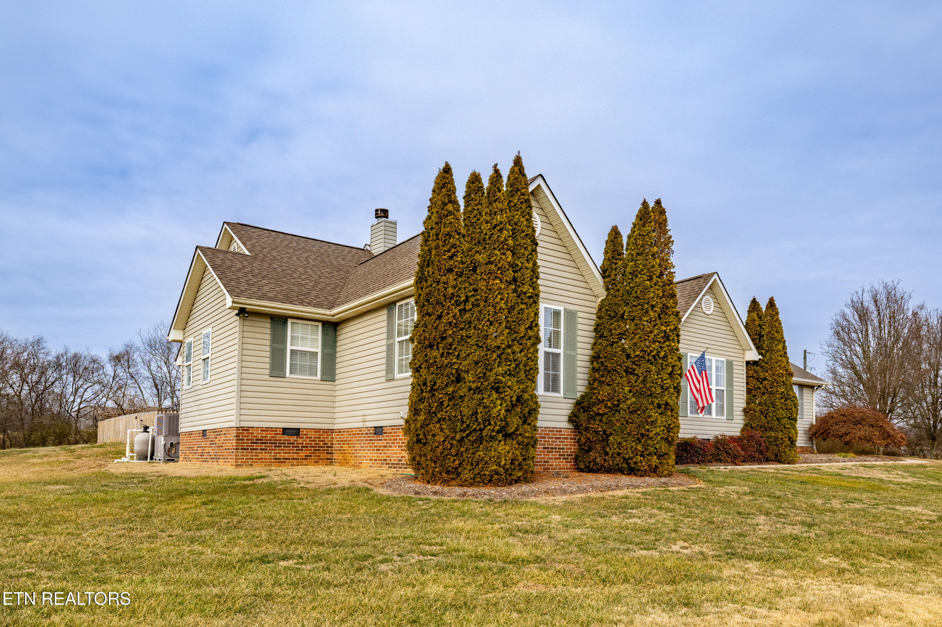 1325 Cannon Avenue Sweetwater TN 37874