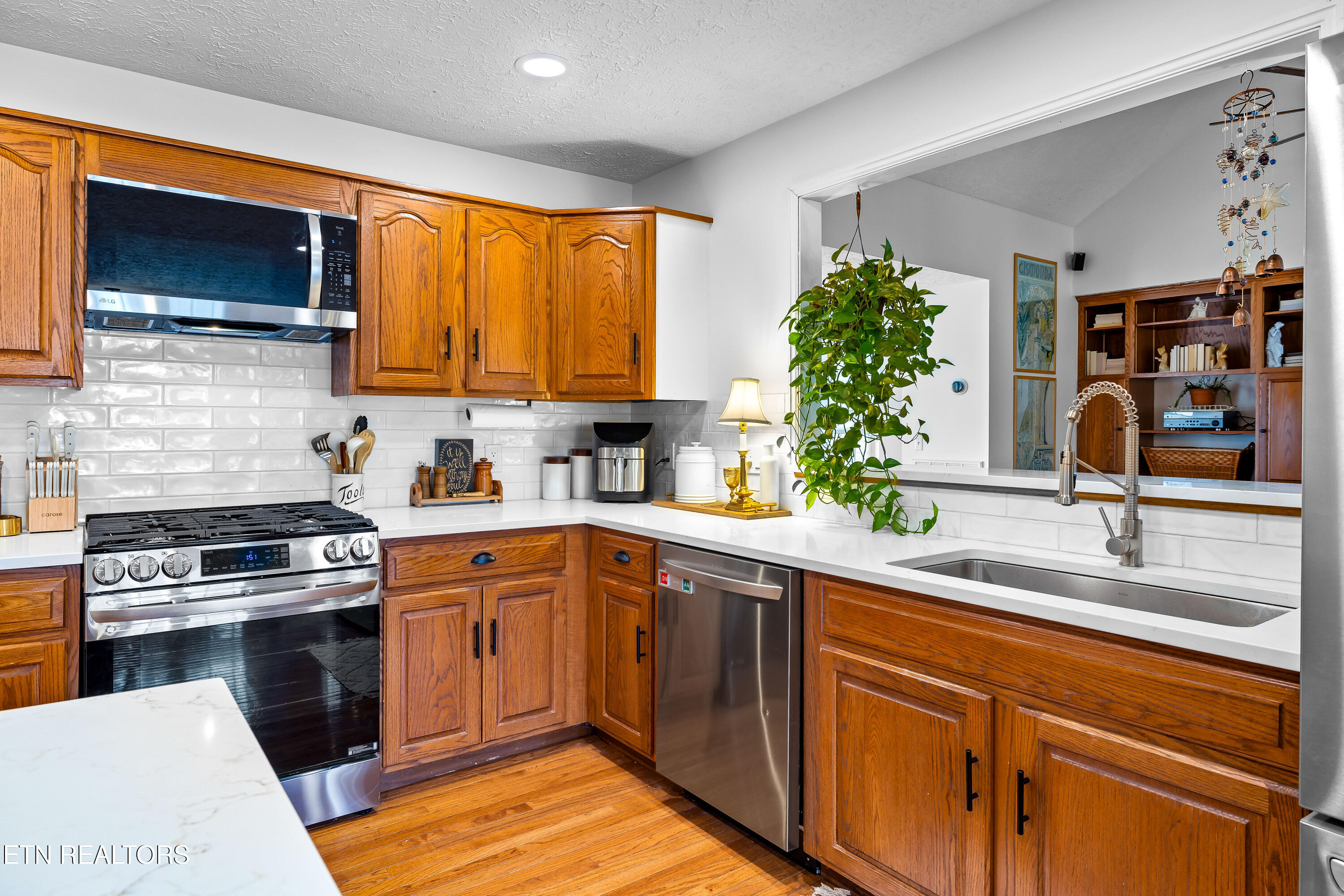 1325 Cannon Avenue Sweetwater TN 37874