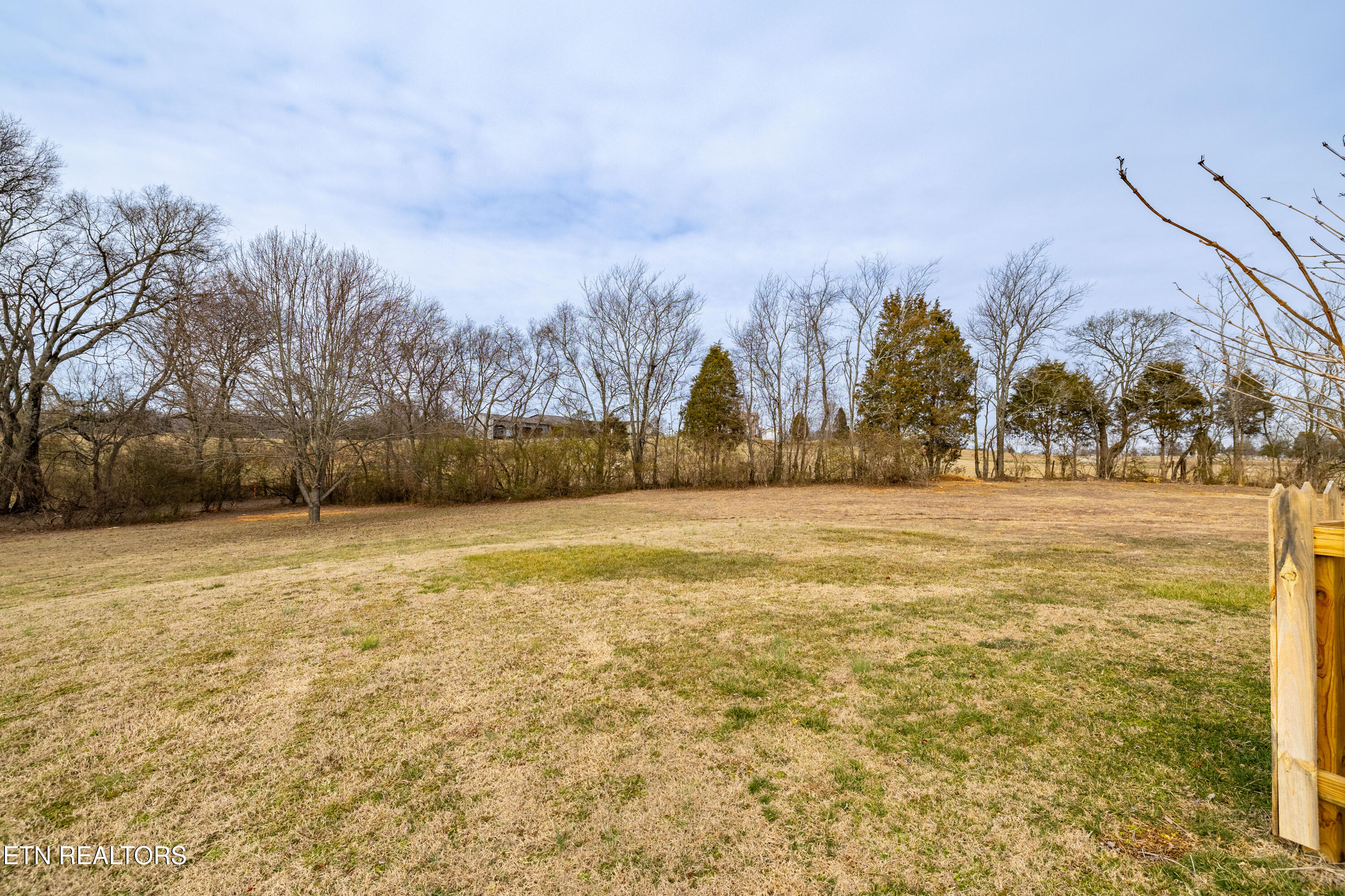 1325 Cannon Avenue Sweetwater TN 37874