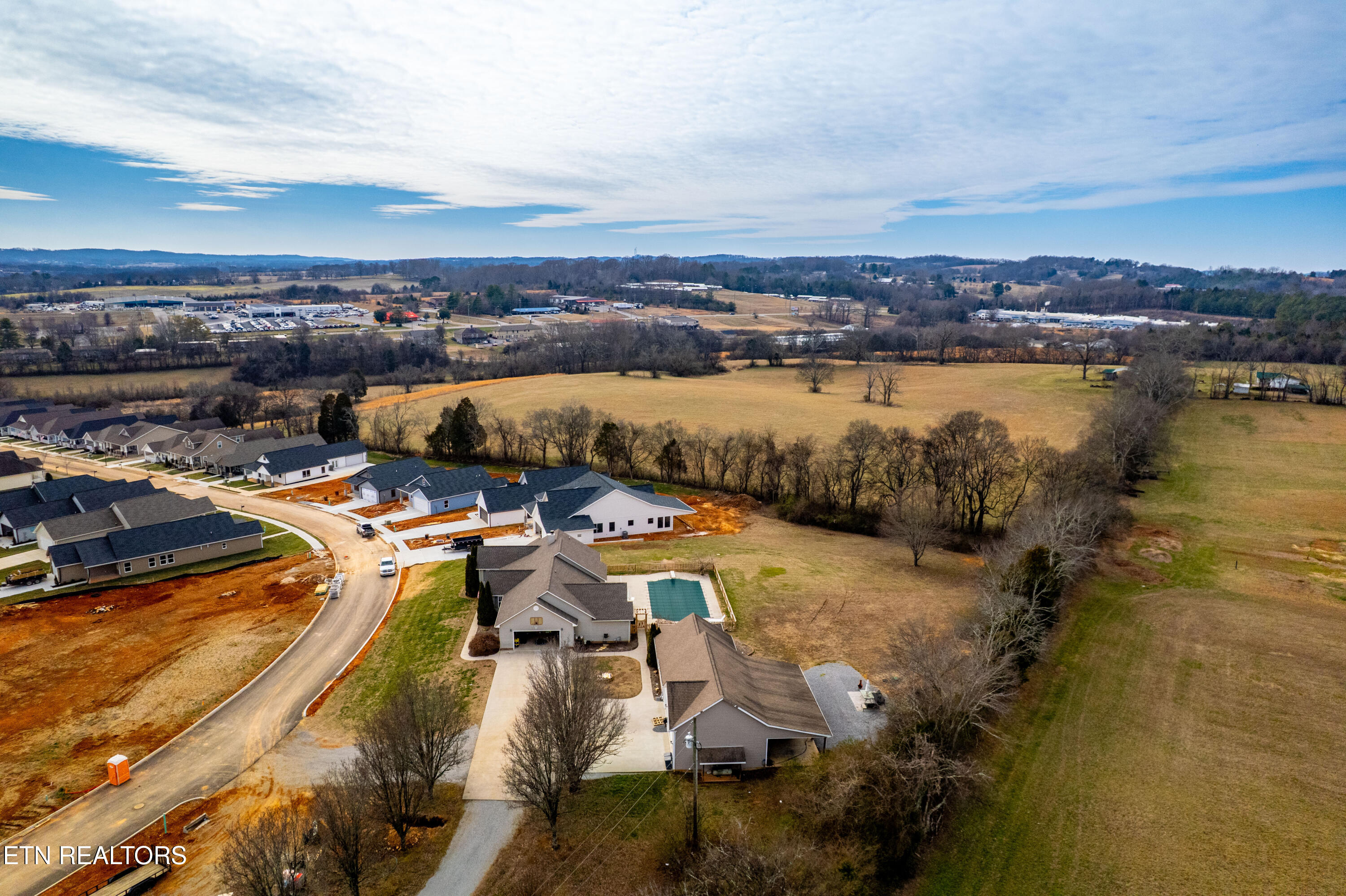 1325 Cannon Avenue Sweetwater TN 37874