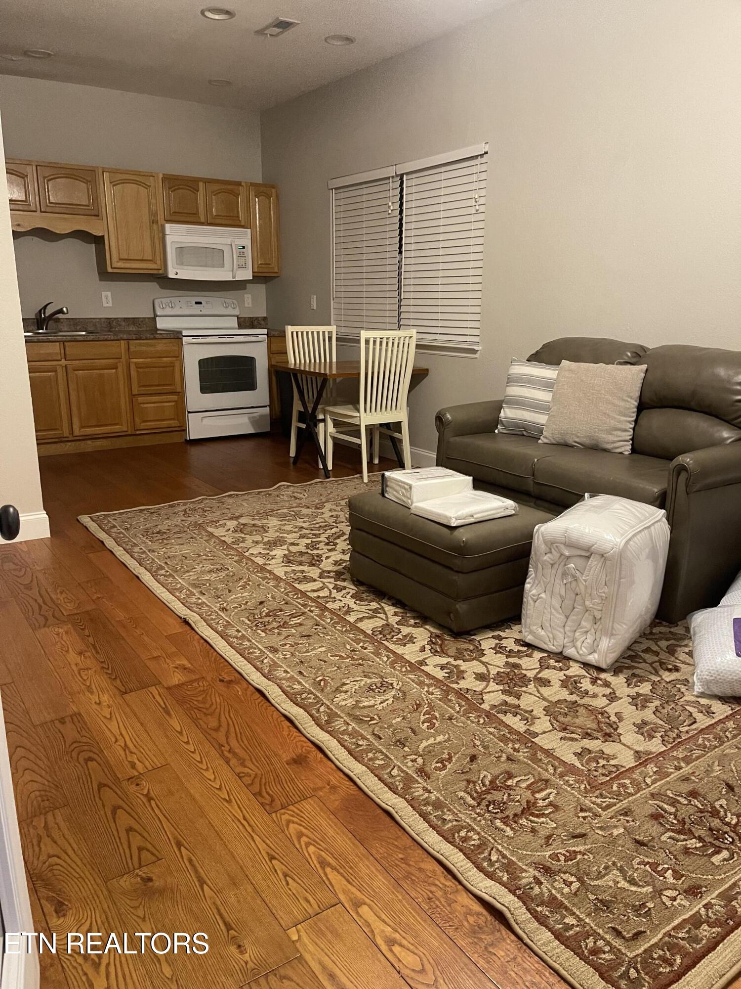 1325 Cannon Avenue Sweetwater TN 37874