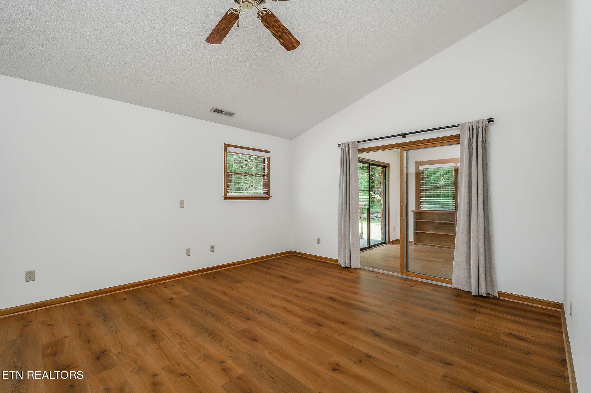10 Meadows Road Sparta TN 38583