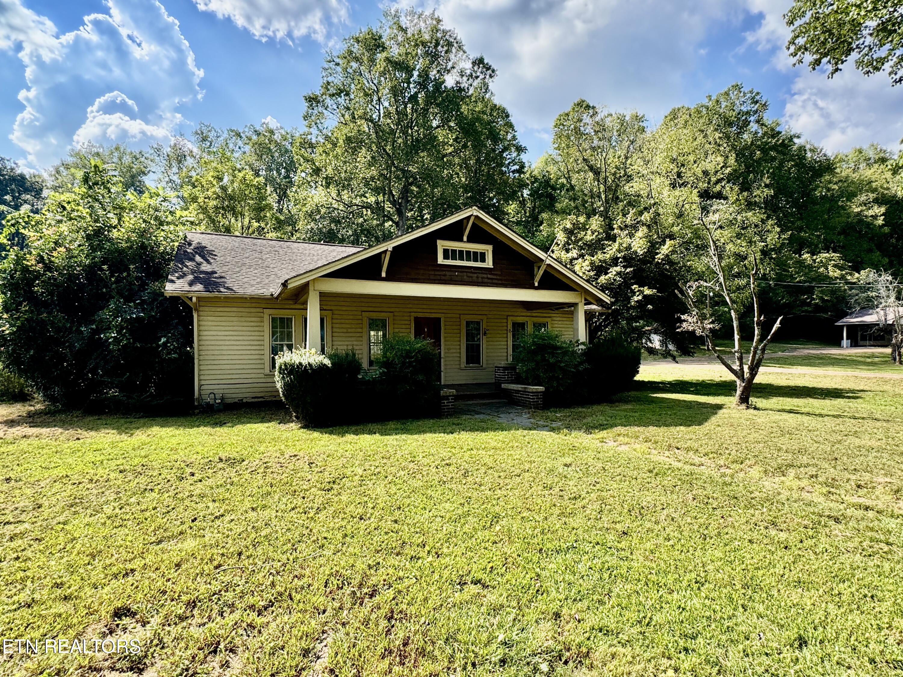1608 Highway 116 Caryville TN 37714
