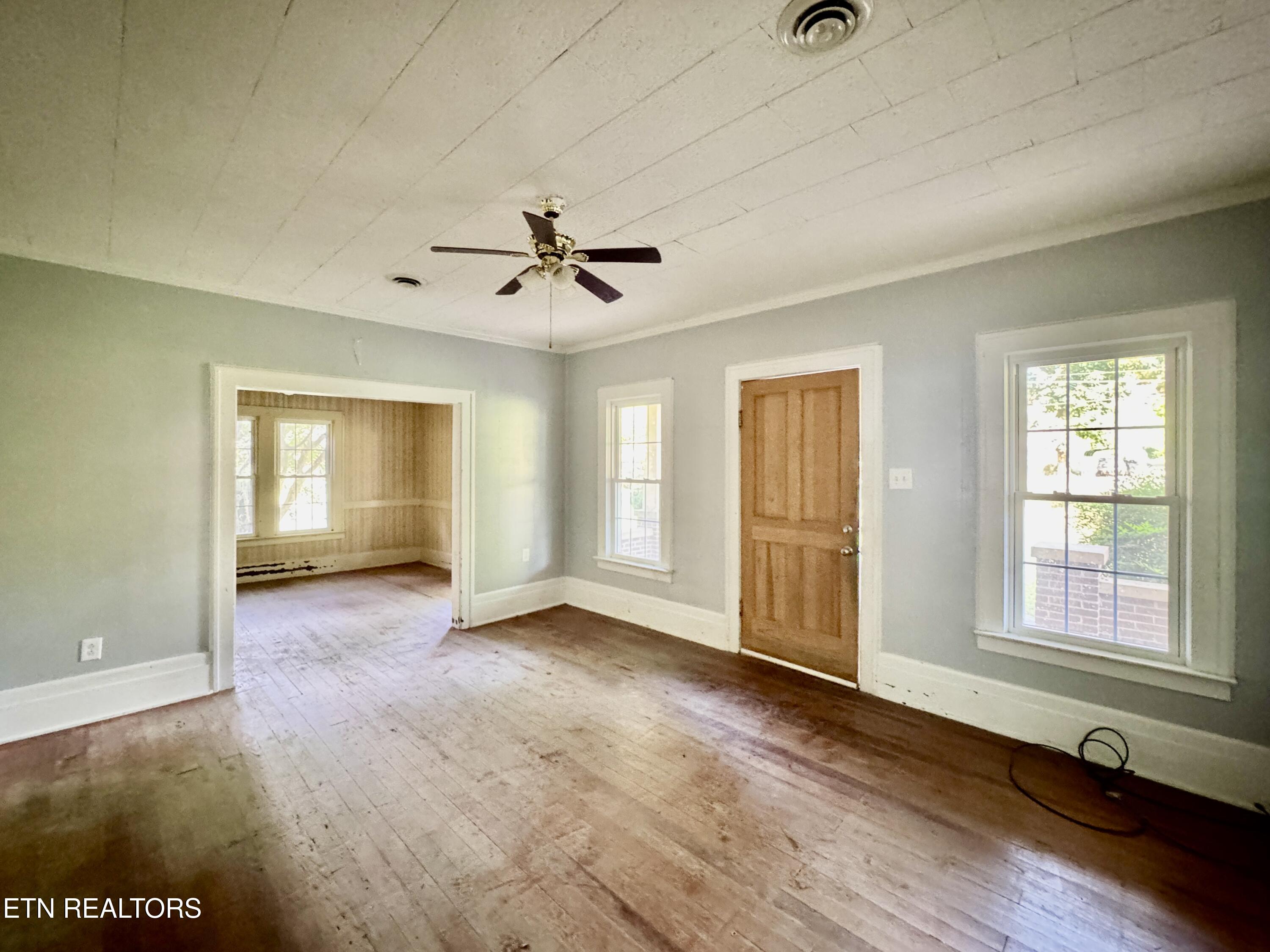 1608 Highway 116 Caryville TN 37714
