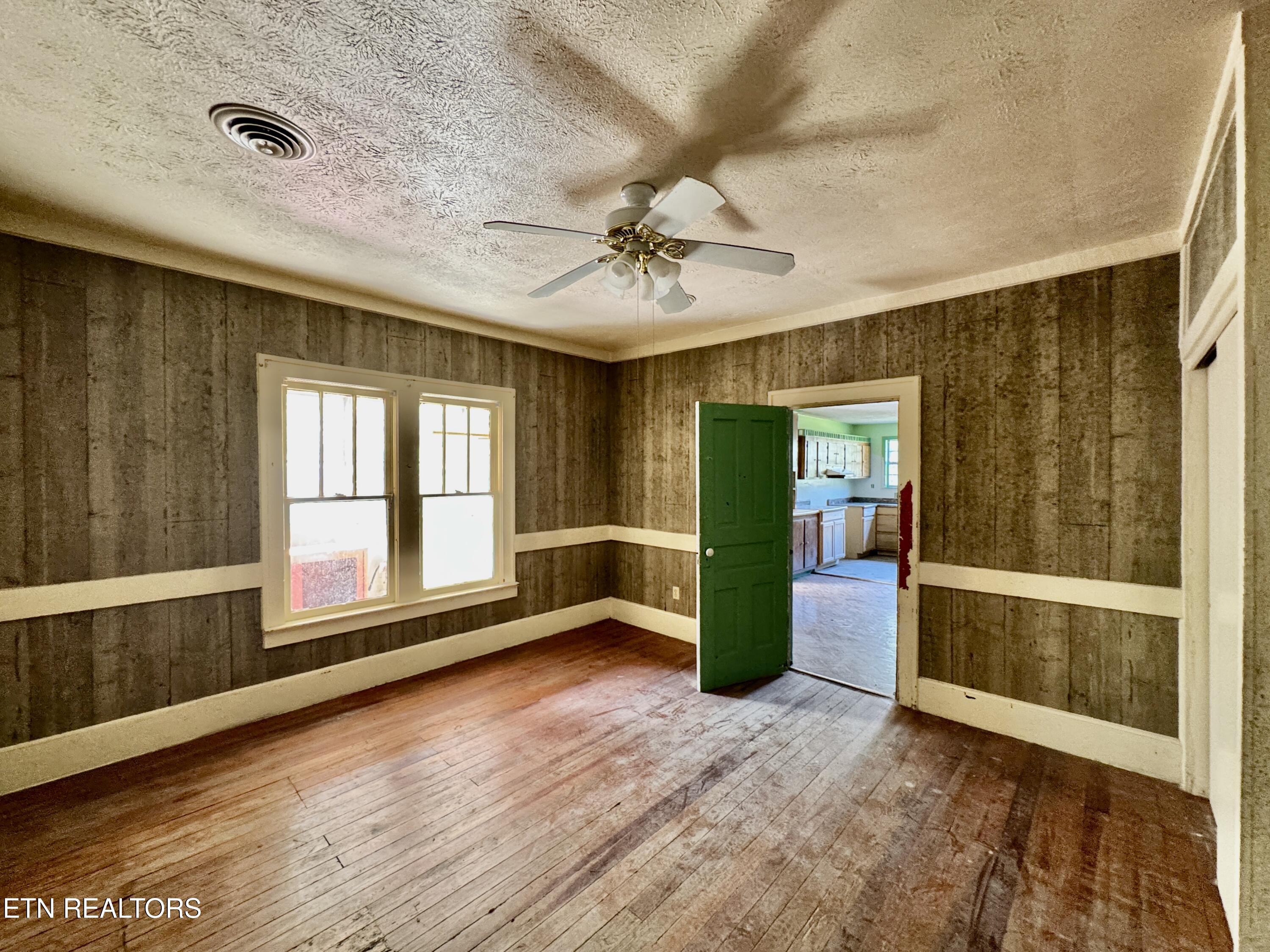 1608 Highway 116 Caryville TN 37714
