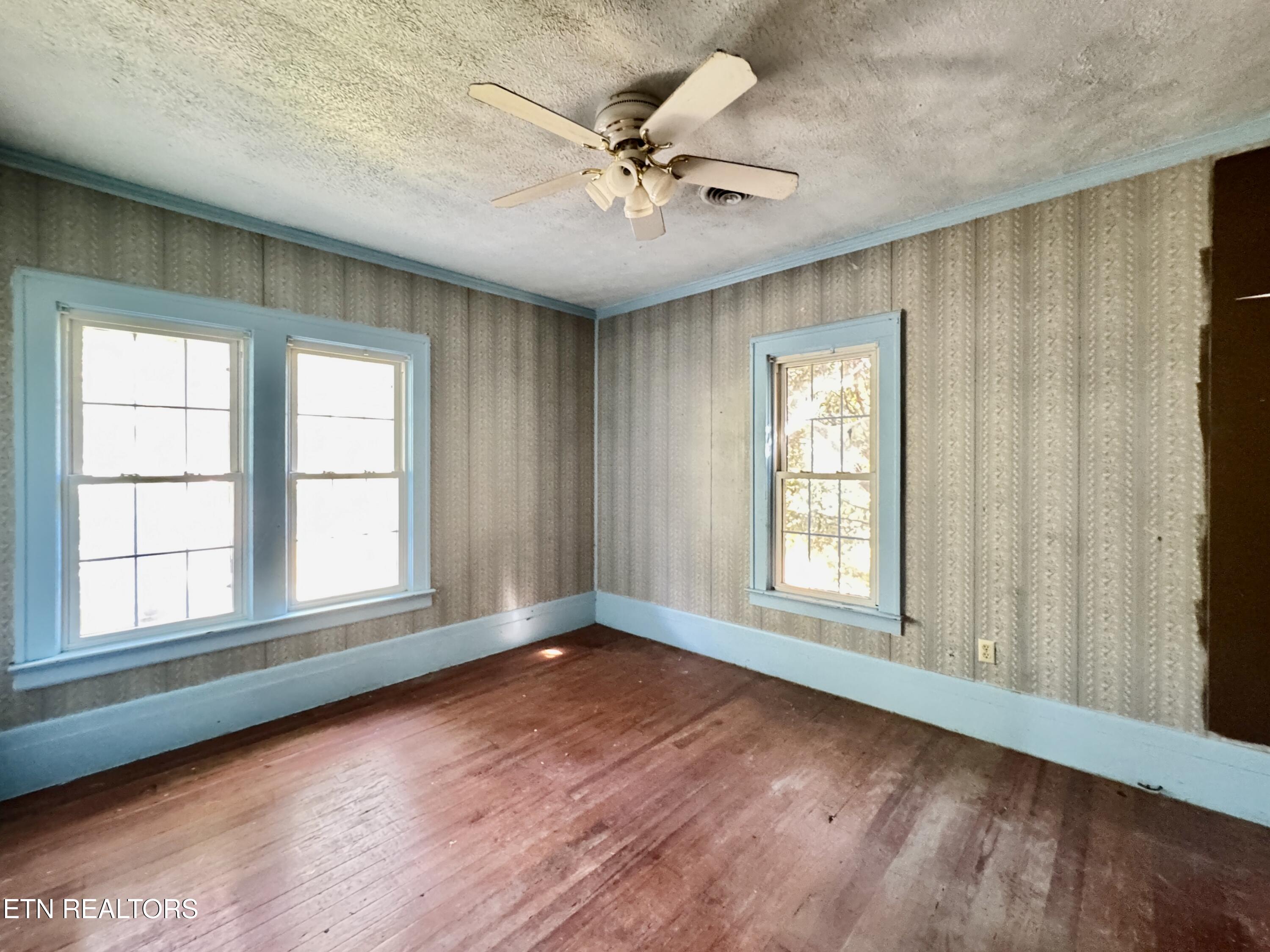 1608 Highway 116 Caryville TN 37714