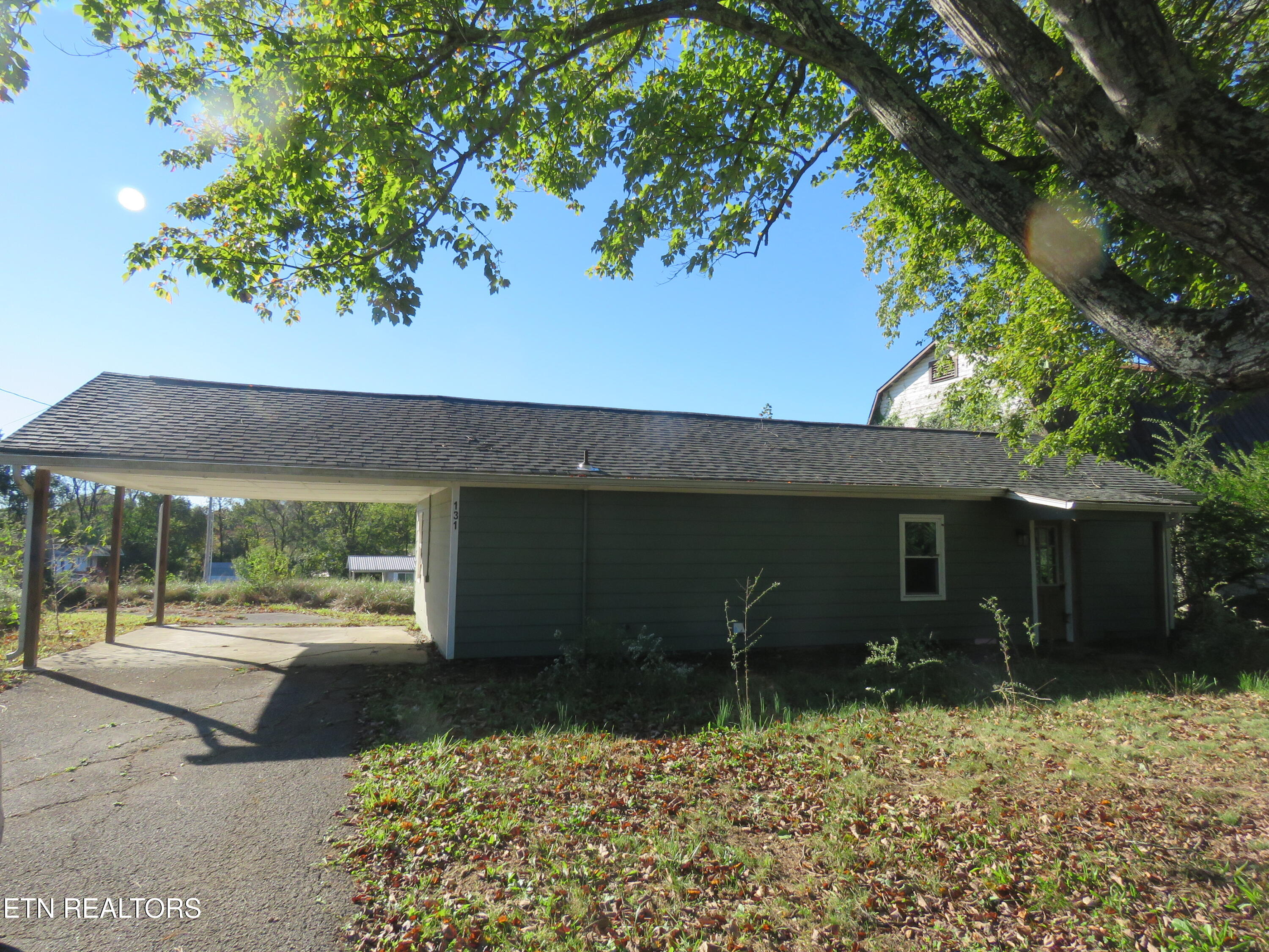 131 Johnny Baird Lane Jacksboro TN 37757