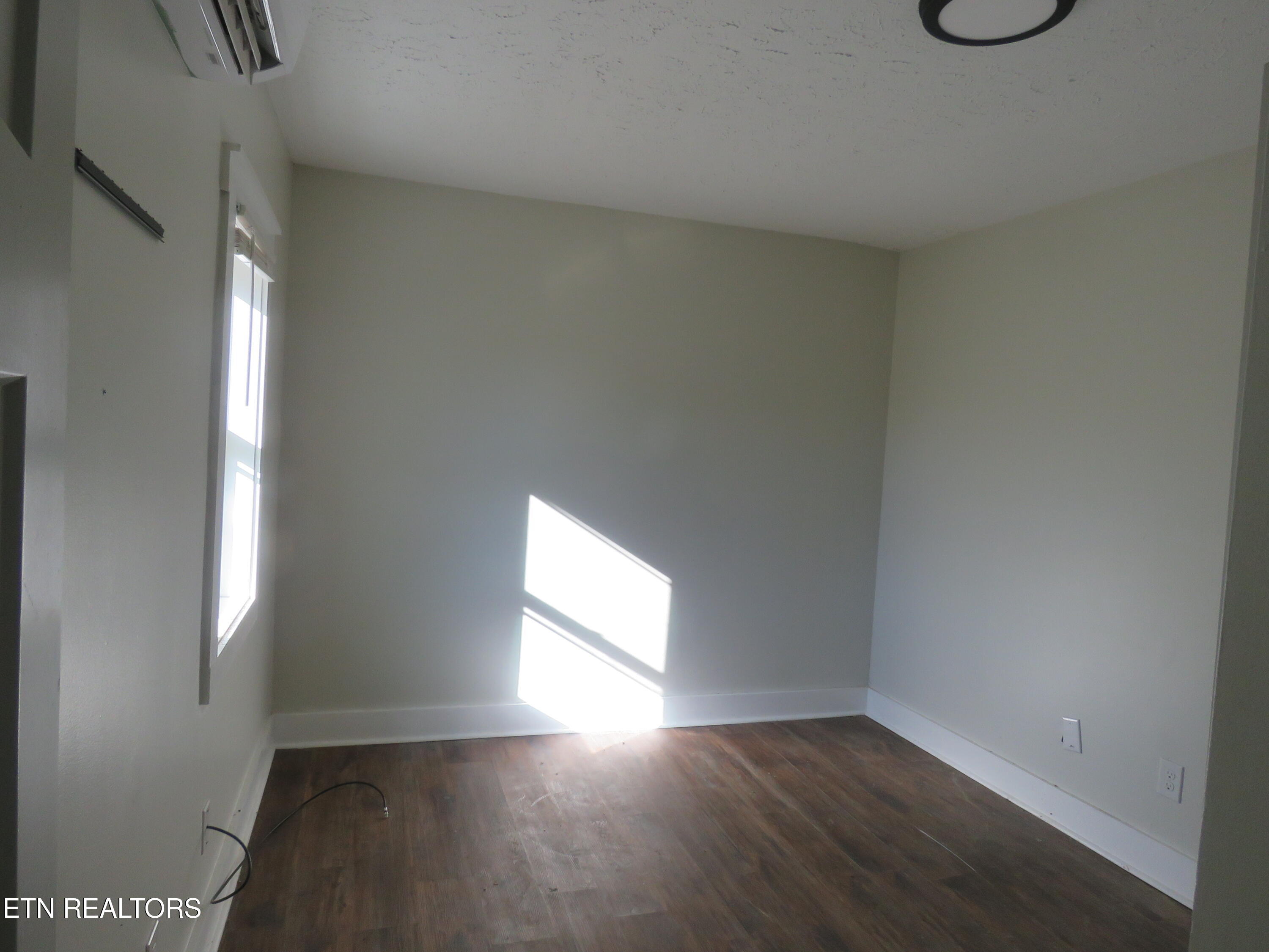 131 Johnny Baird Lane Jacksboro TN 37757