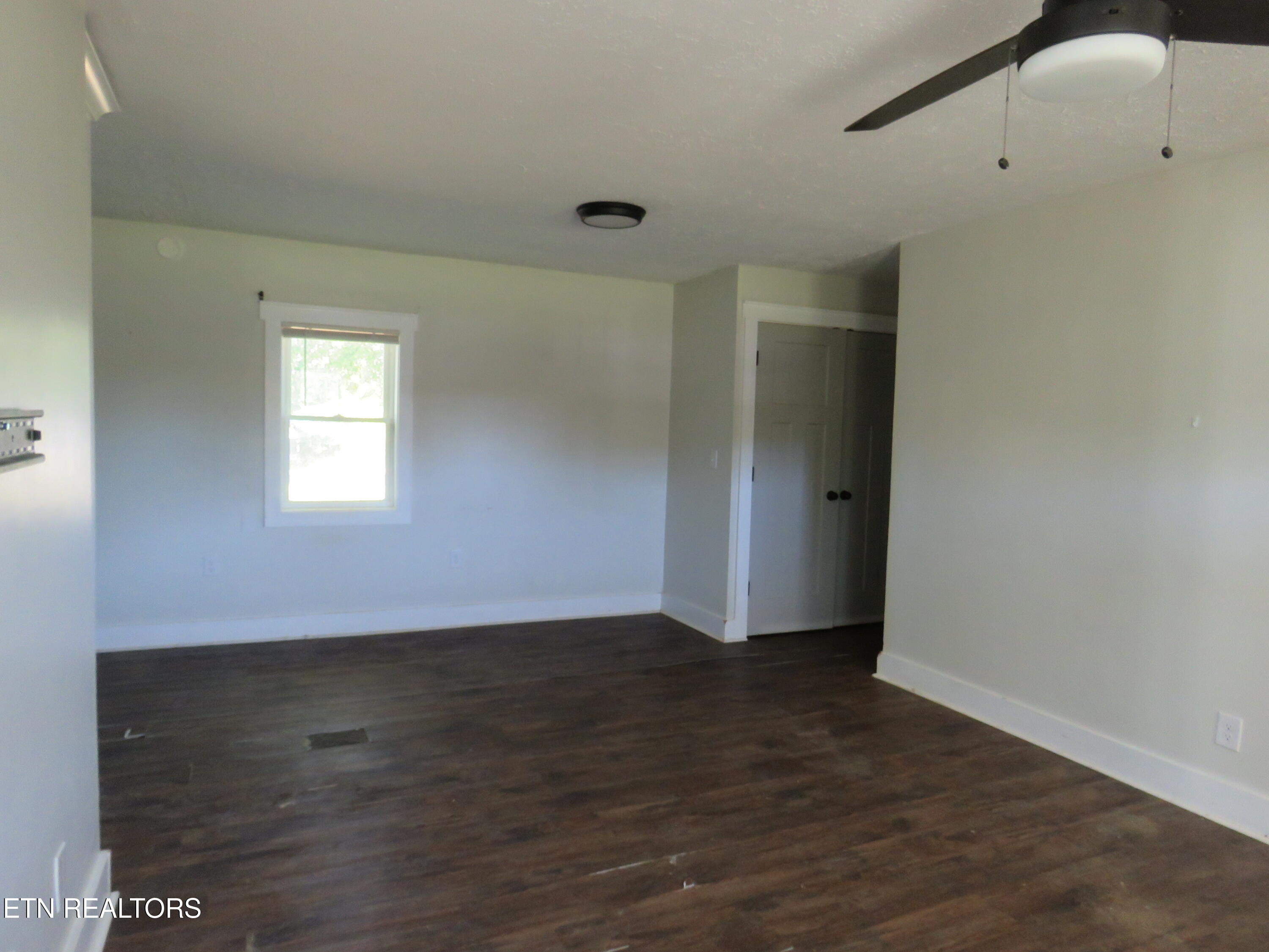 131 Johnny Baird Lane Jacksboro TN 37757