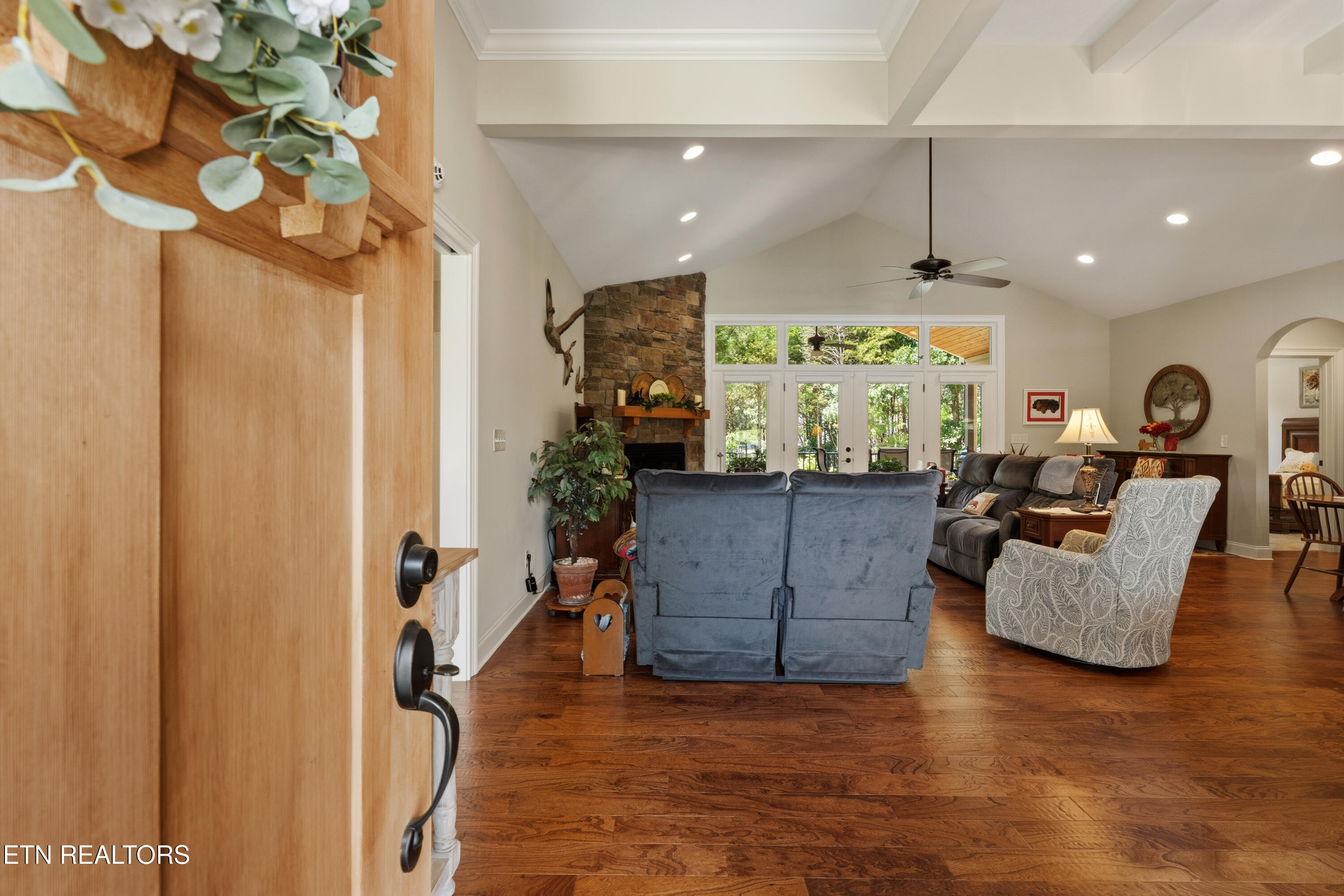 302 Gado Trail Loudon TN 37774
