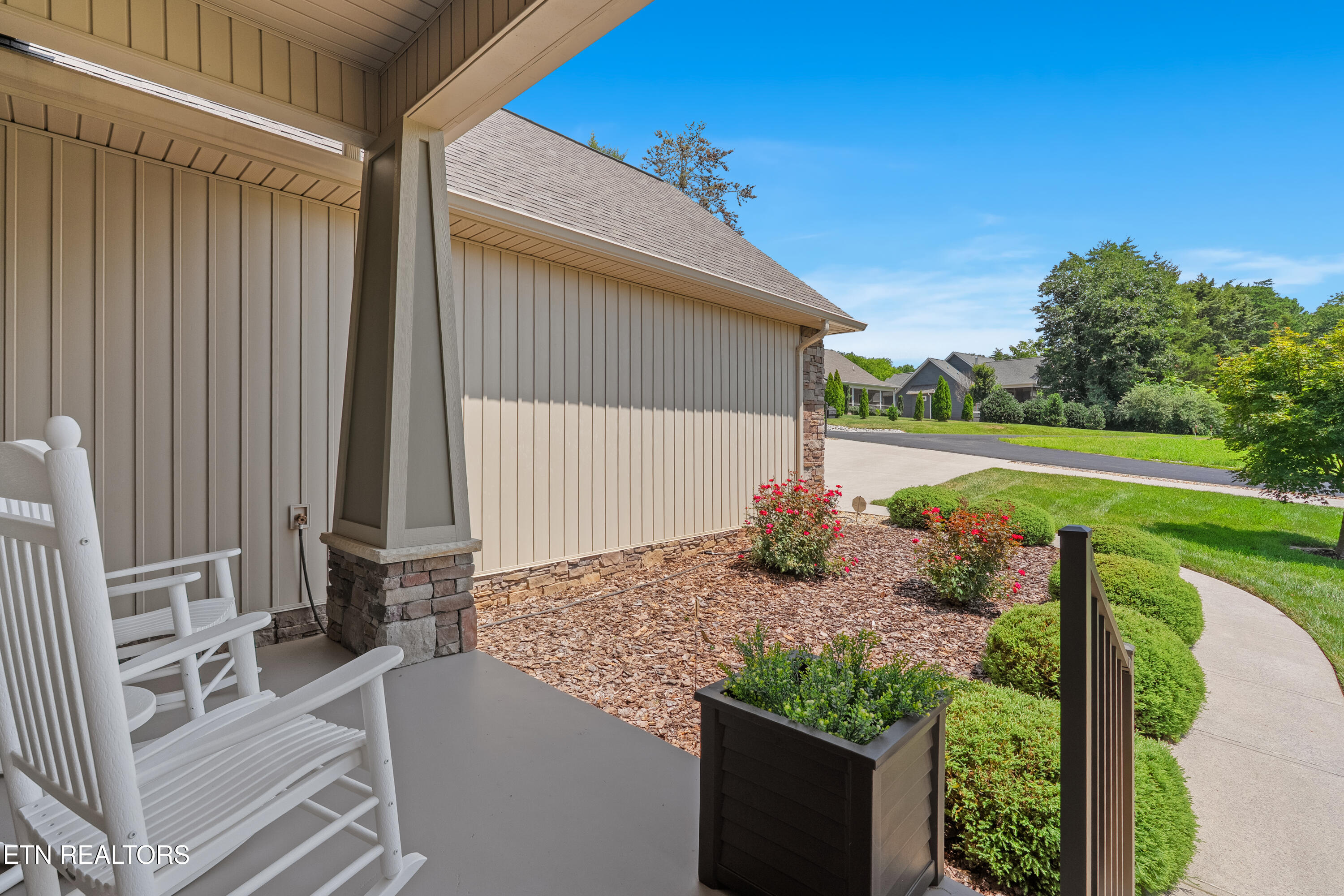 302 Gado Trail Loudon TN 37774