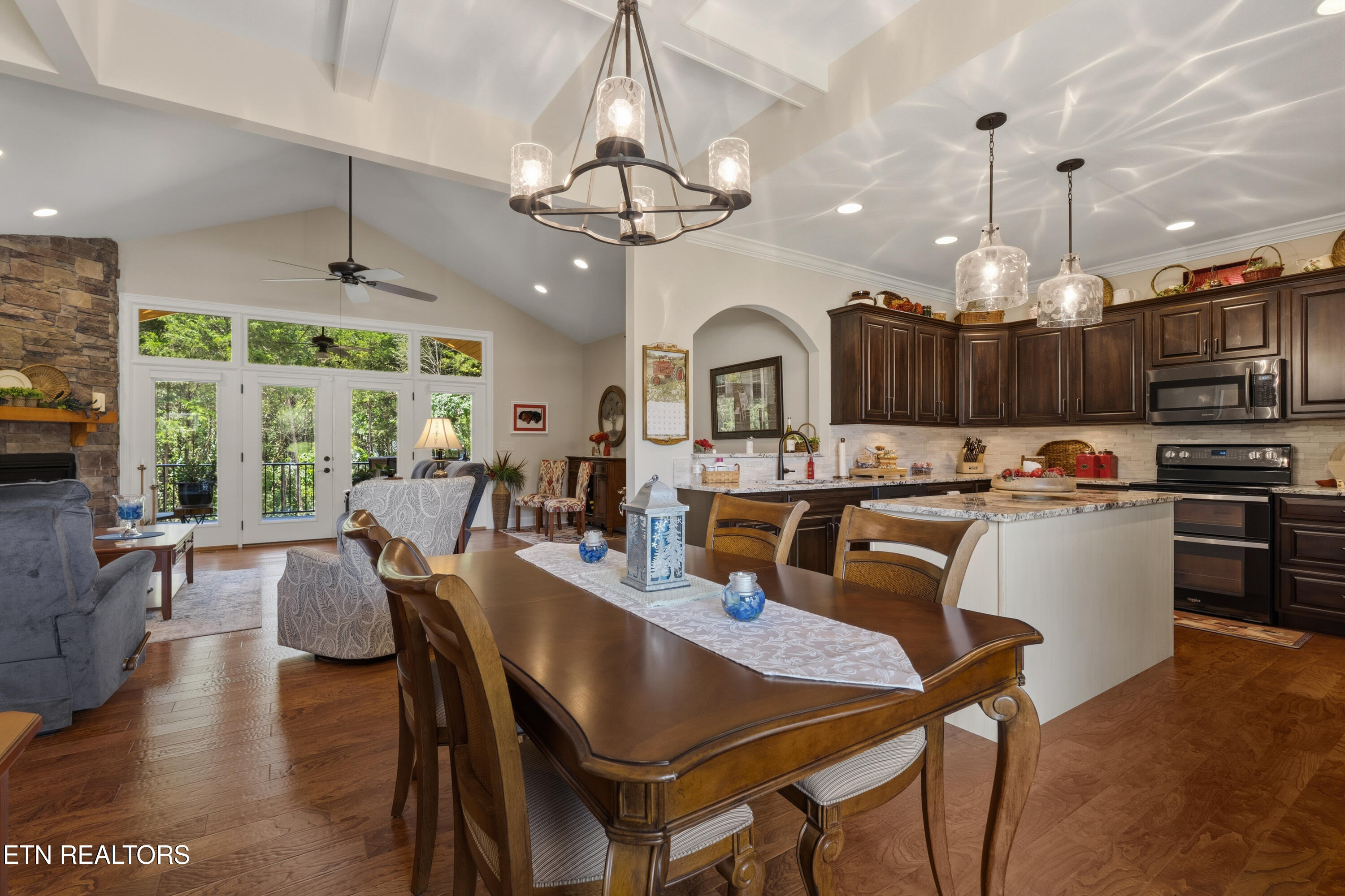 302 Gado Trail Loudon TN 37774