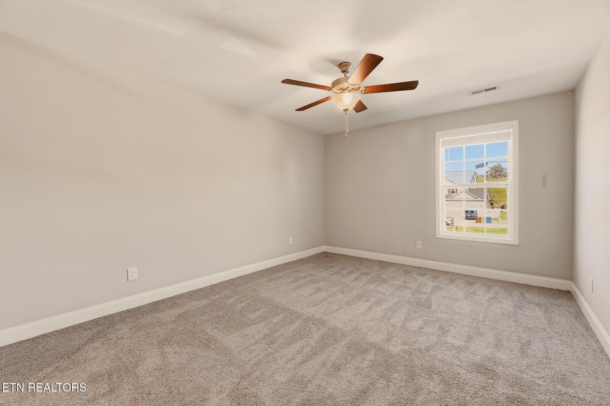 114 Deerberry Lane Oak Ridge TN 37830