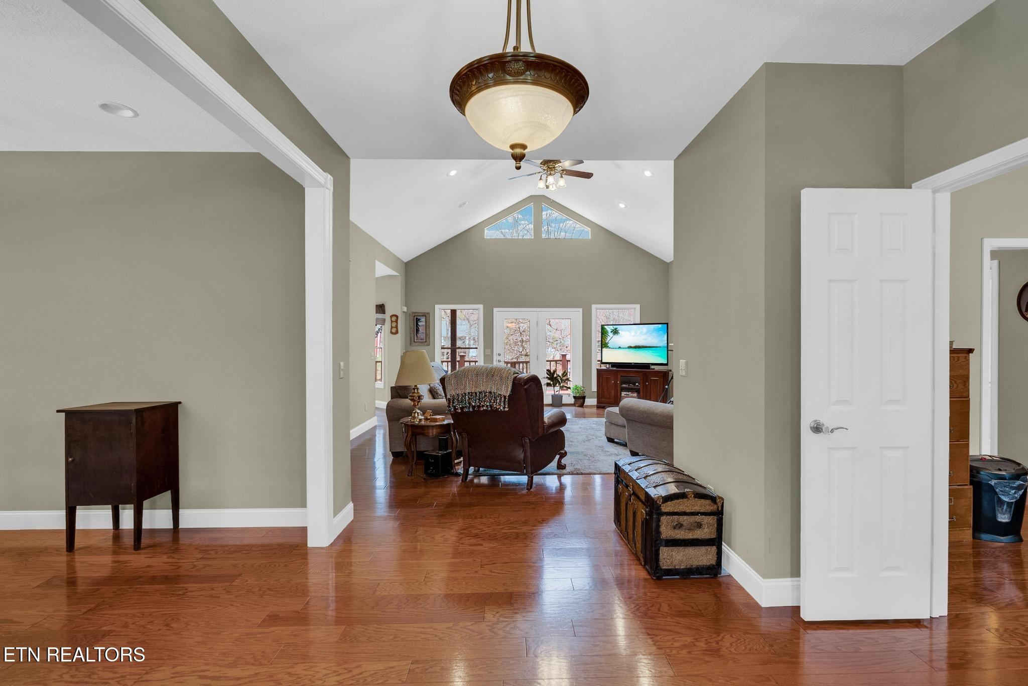 9019 Cherokee Trail Crossville TN 38572