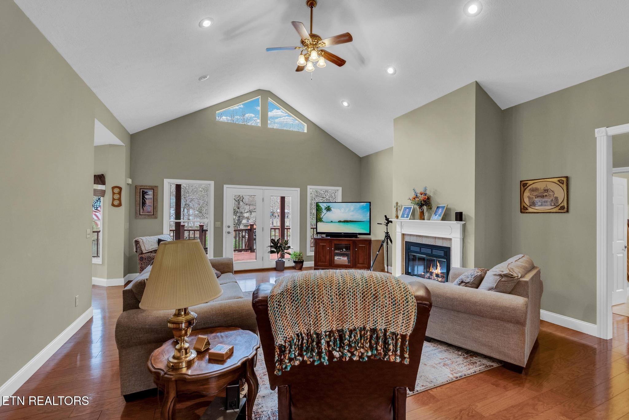 9019 Cherokee Trail Crossville TN 38572
