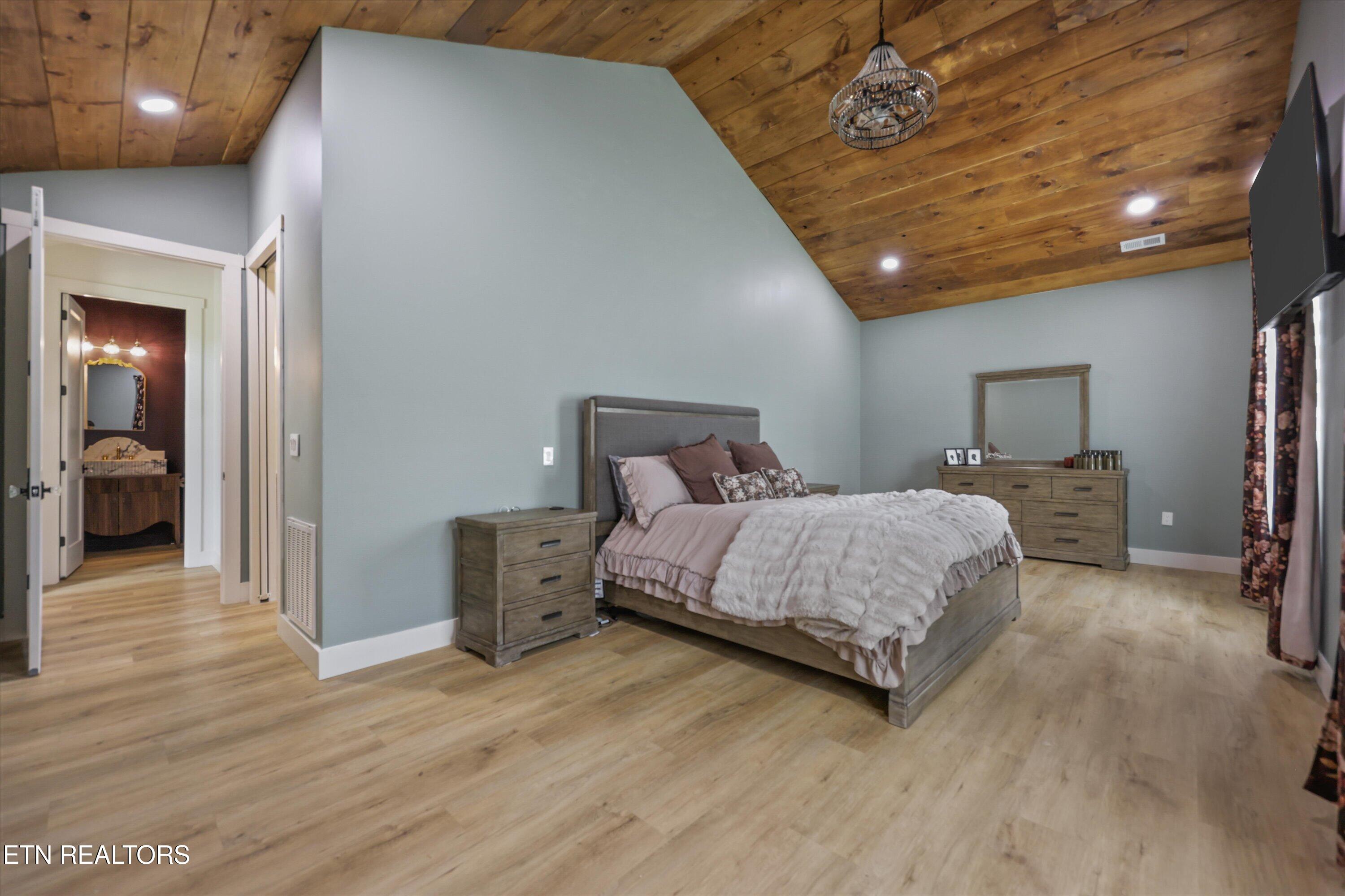 11922 E Watkins Road Loudon TN 37774