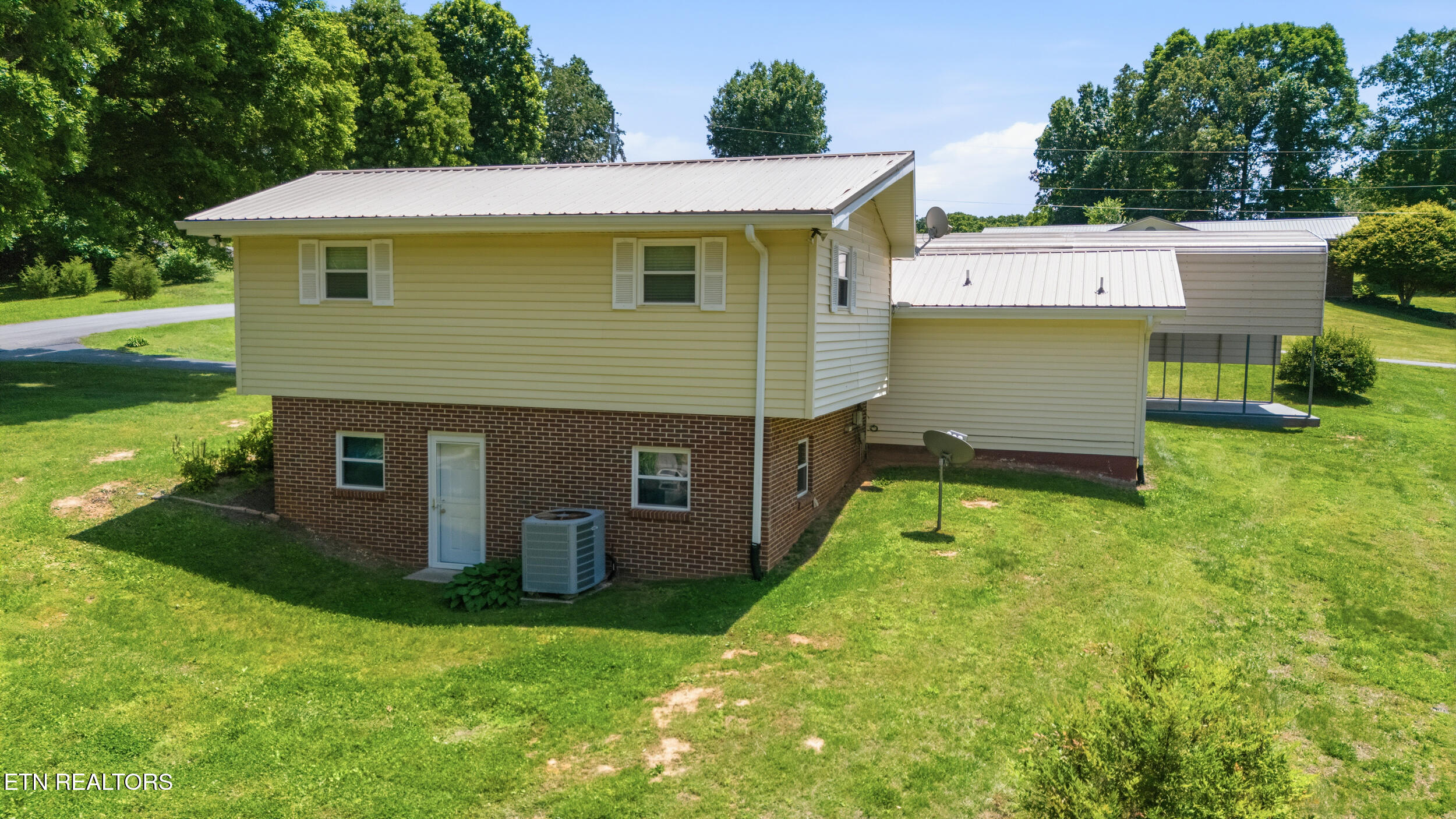 1370 Circle Drive Loudon TN 37774