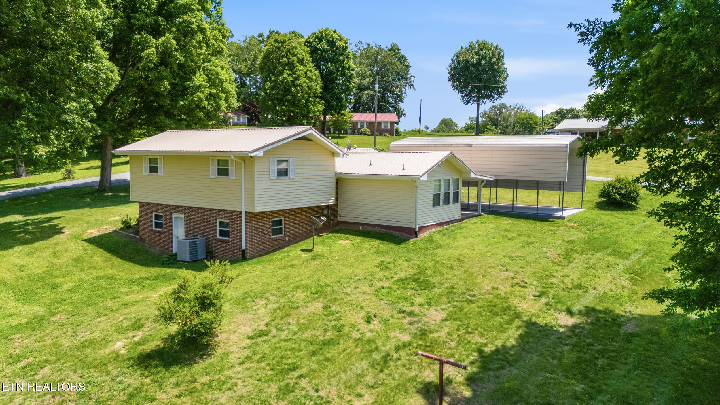 1370 Circle Drive Loudon TN 37774