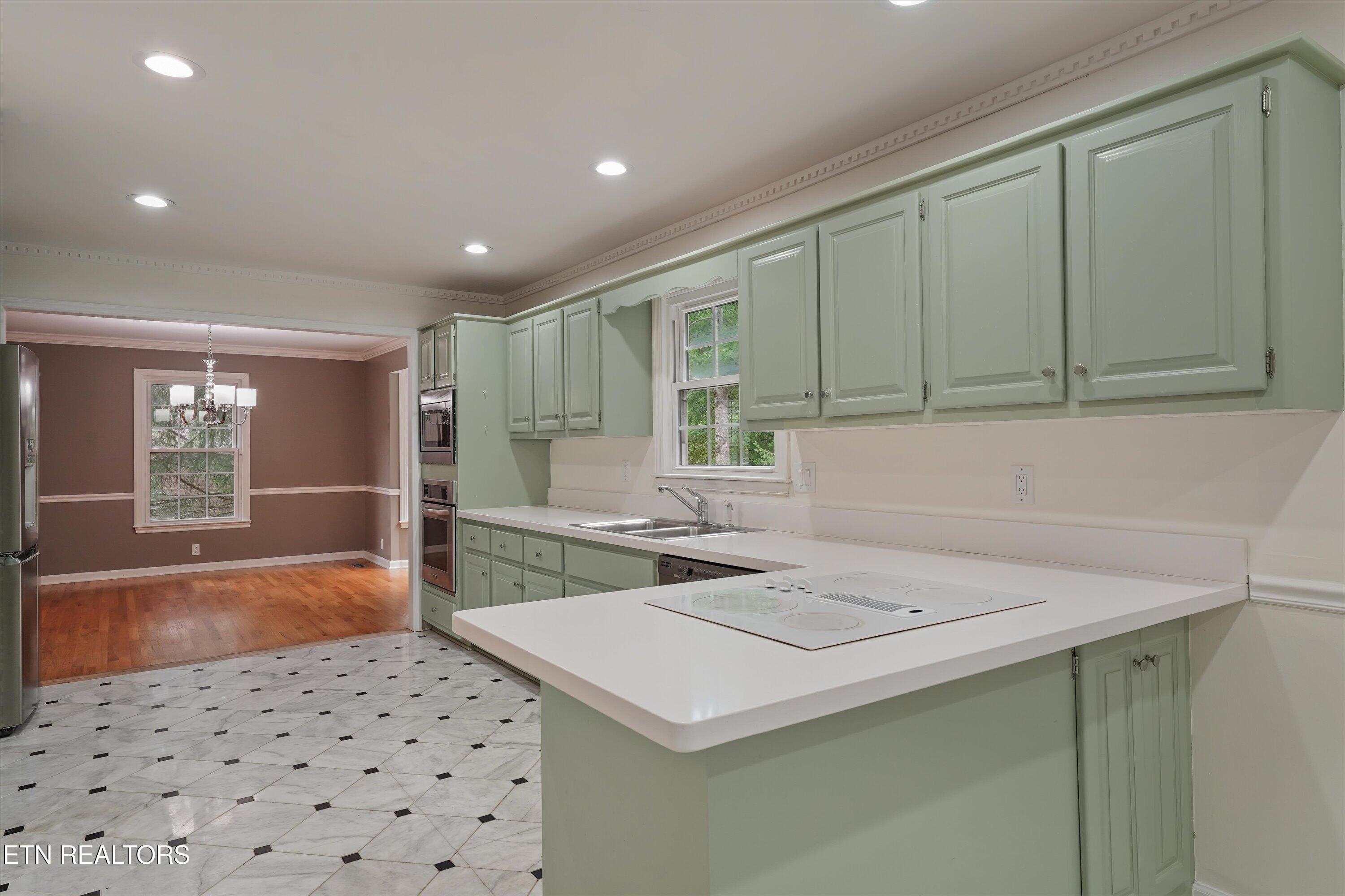 109 Crestview Lane Oak Ridge TN 37830
