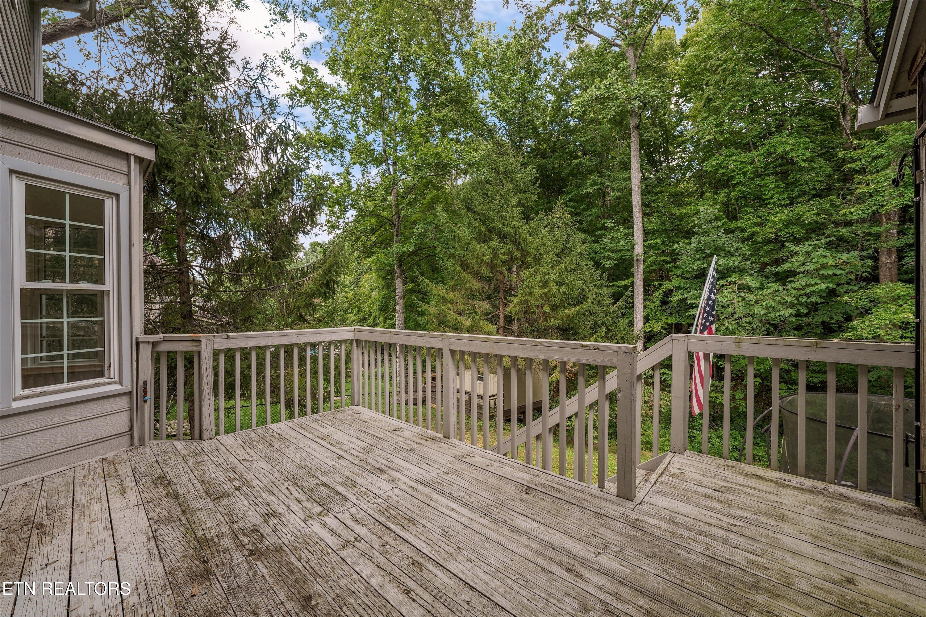 109 Crestview Lane Oak Ridge TN 37830