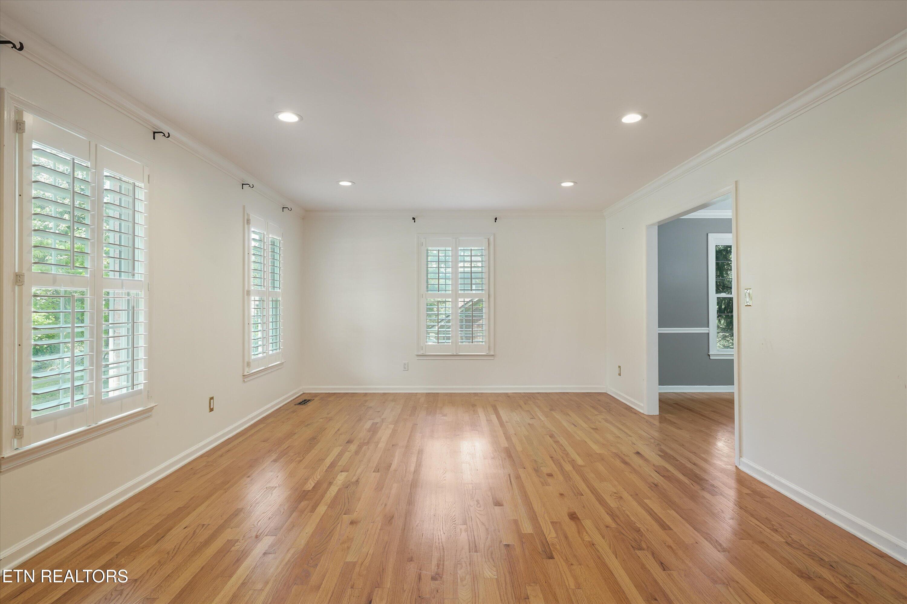 109 Crestview Lane Oak Ridge TN 37830