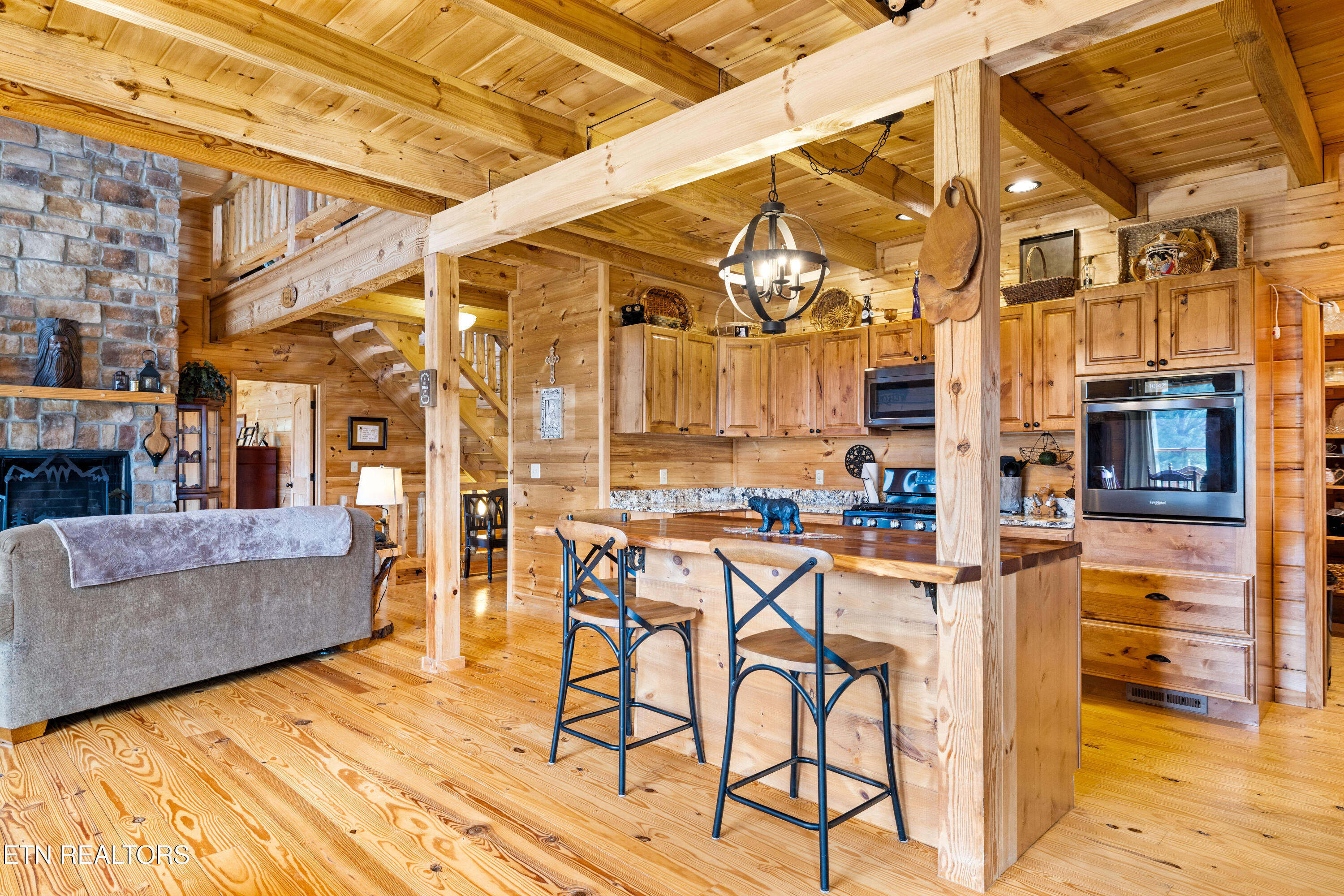 1099 Smithfield Road Tellico Plains TN 37385