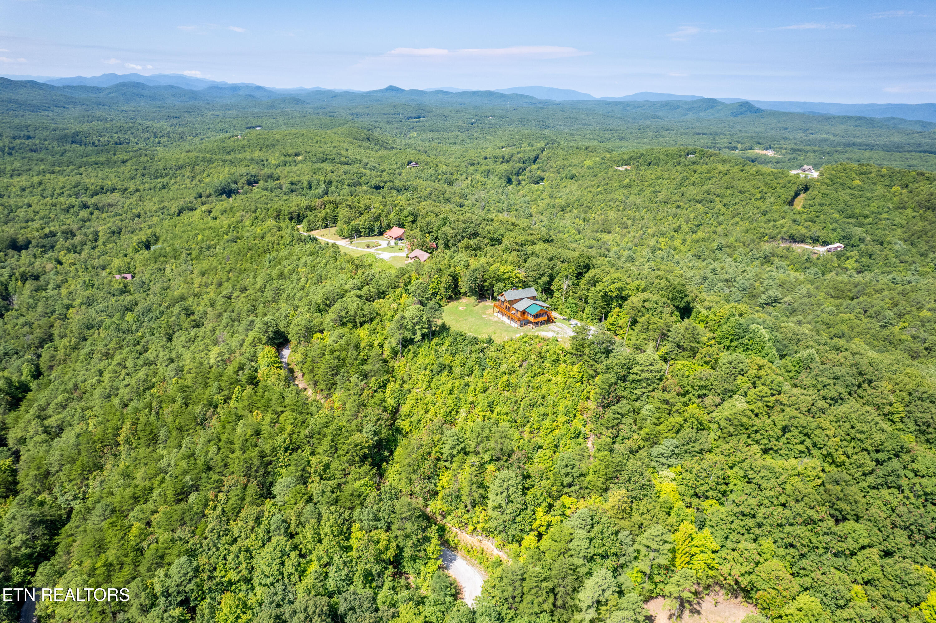 1099 Smithfield Road Tellico Plains TN 37385