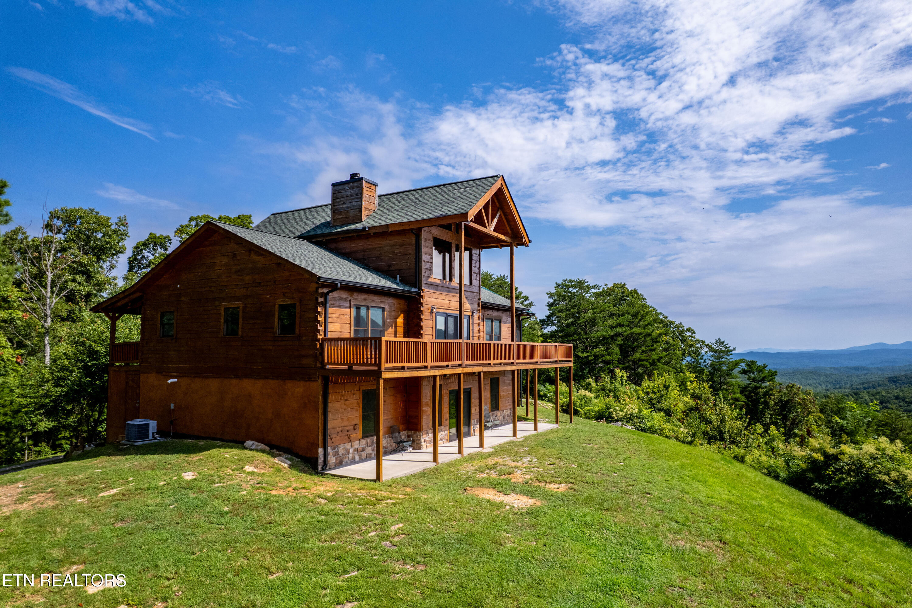 1099 Smithfield Road Tellico Plains TN 37385