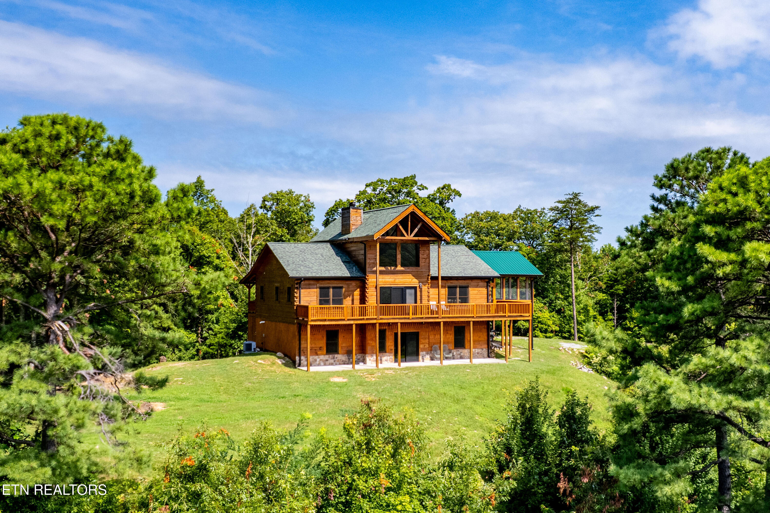 1099 Smithfield Road Tellico Plains TN 37385