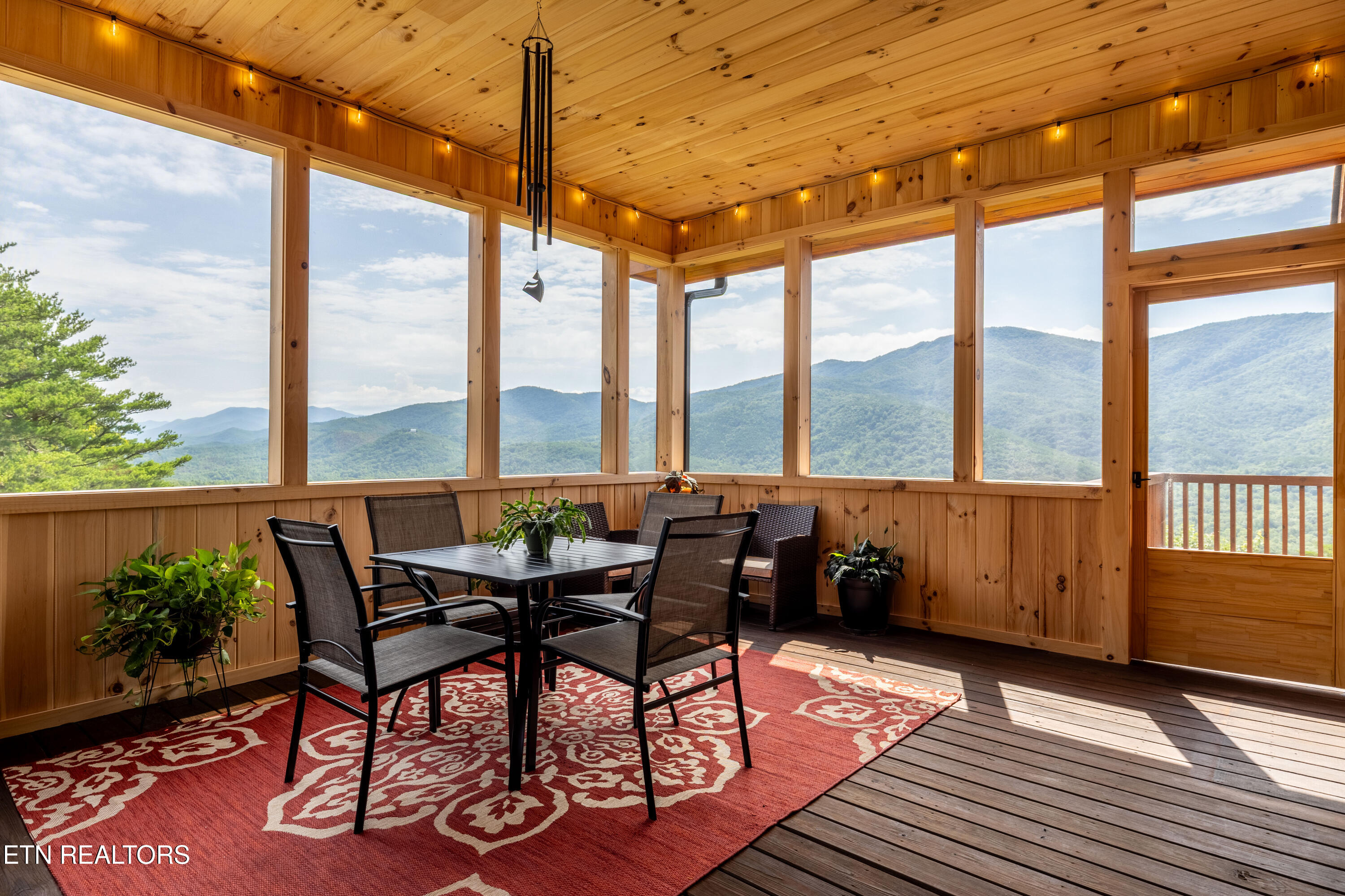 1099 Smithfield Road Tellico Plains TN 37385