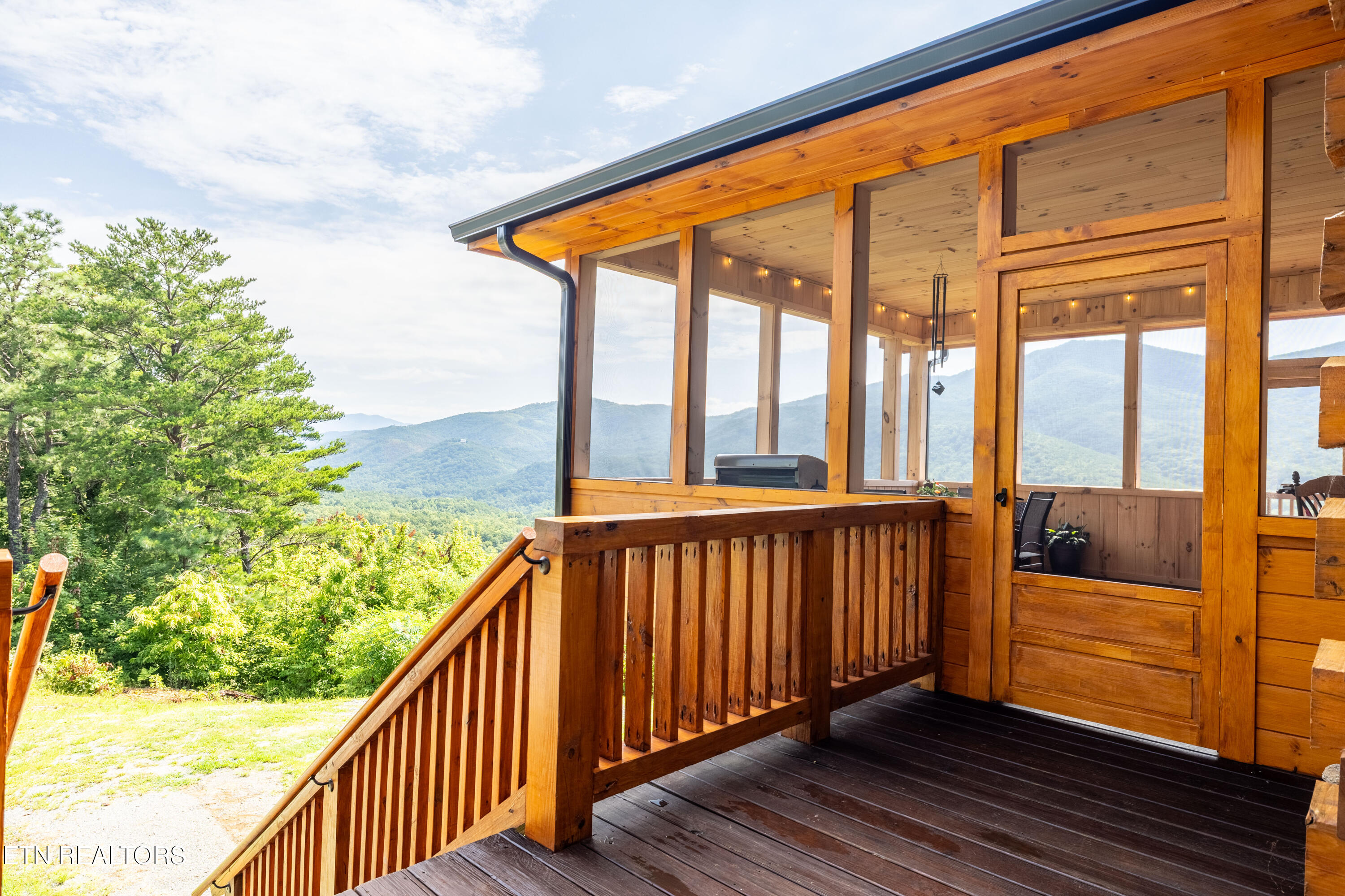 1099 Smithfield Road Tellico Plains TN 37385