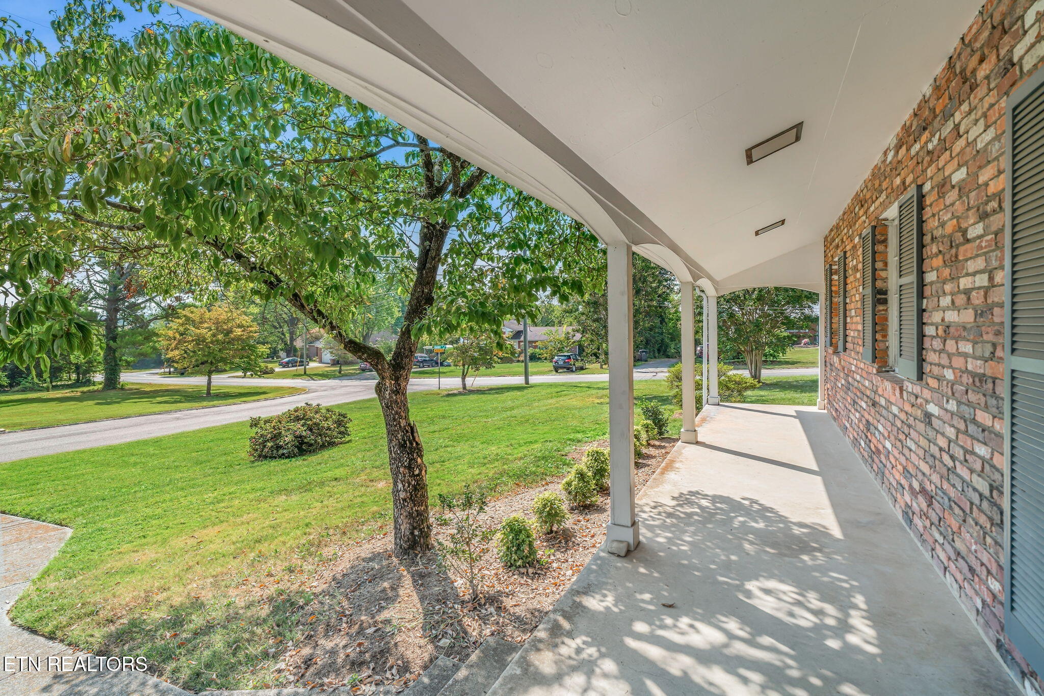 220 Sutton Lane Knoxville TN 37909