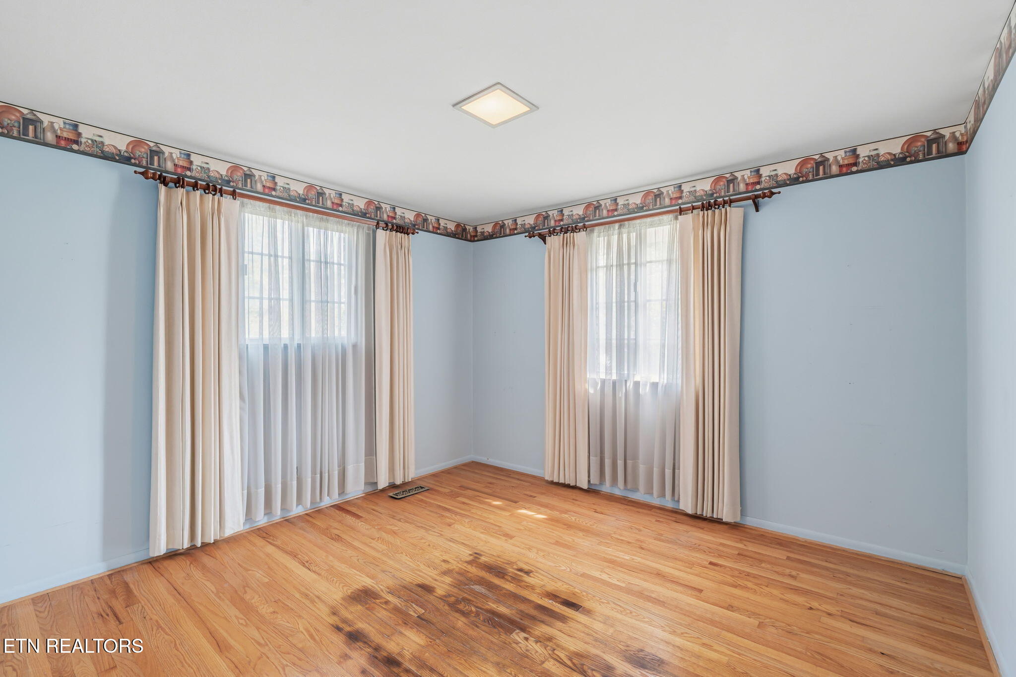 220 Sutton Lane Knoxville TN 37909