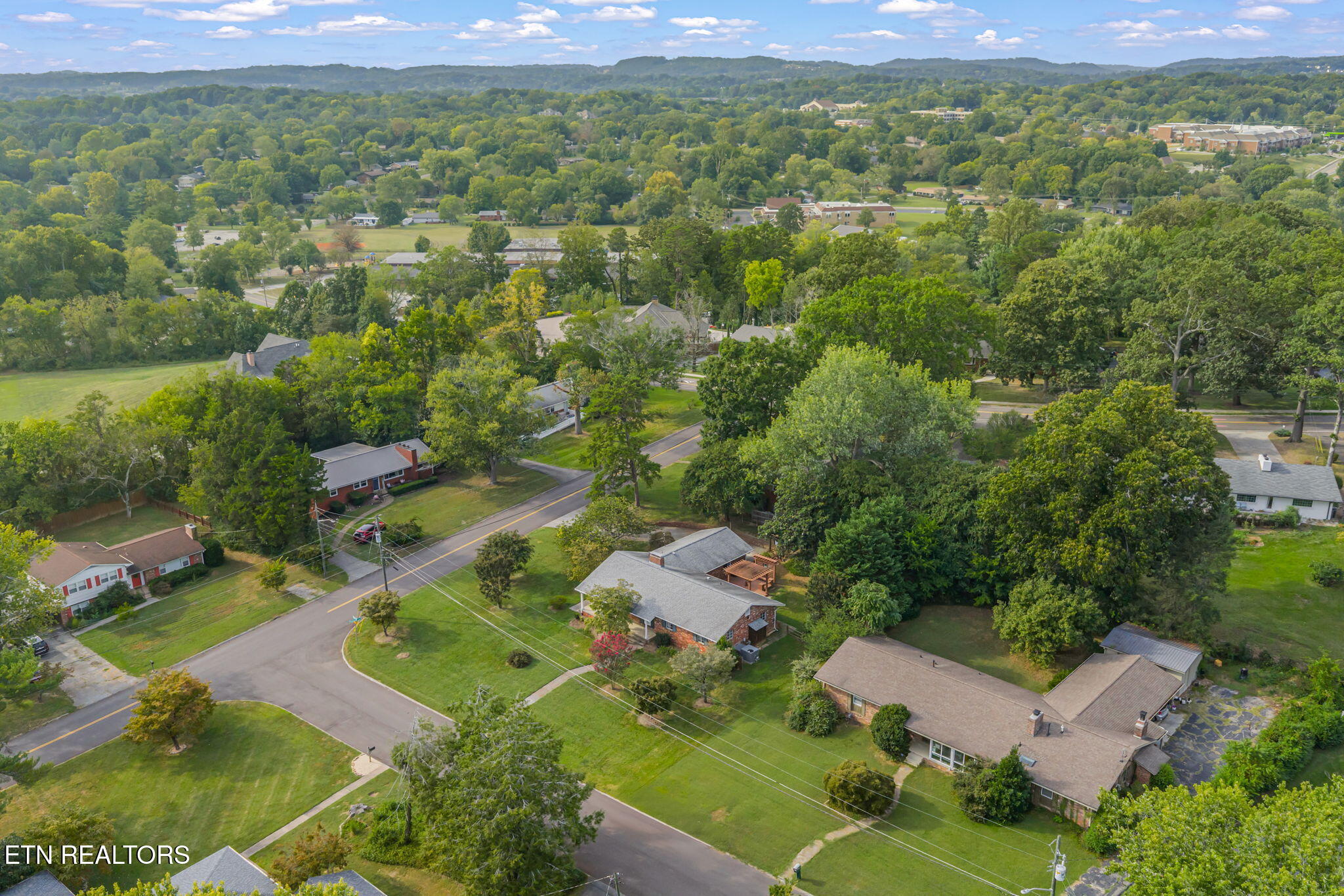220 Sutton Lane Knoxville TN 37909