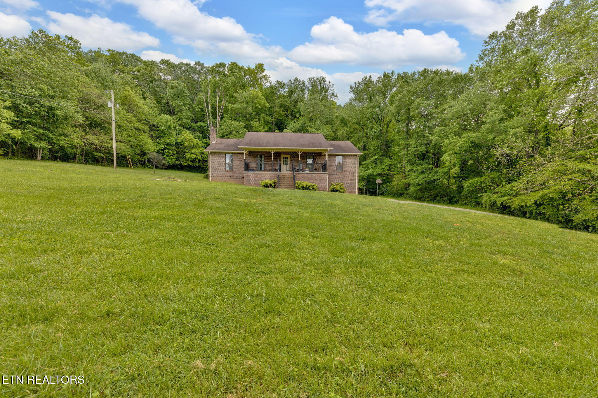 243 Bunch Lane Clinton TN 37716