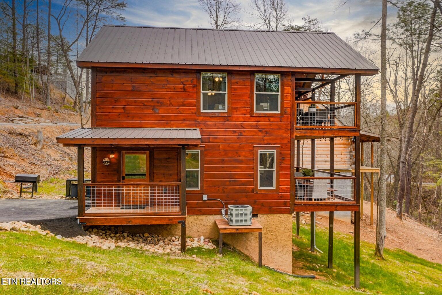 1614 Lake Drive Gatlinburg TN 37738