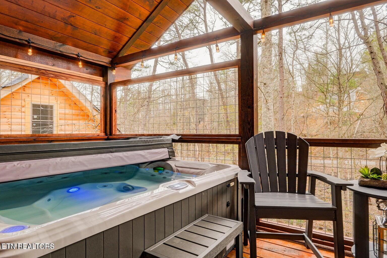 1614 Lake Drive Gatlinburg TN 37738