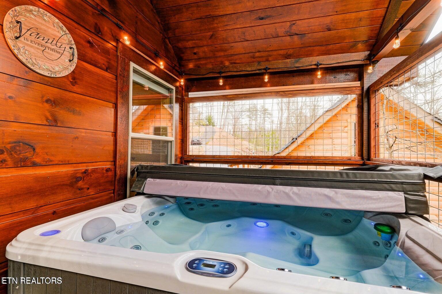 1614 Lake Drive Gatlinburg TN 37738