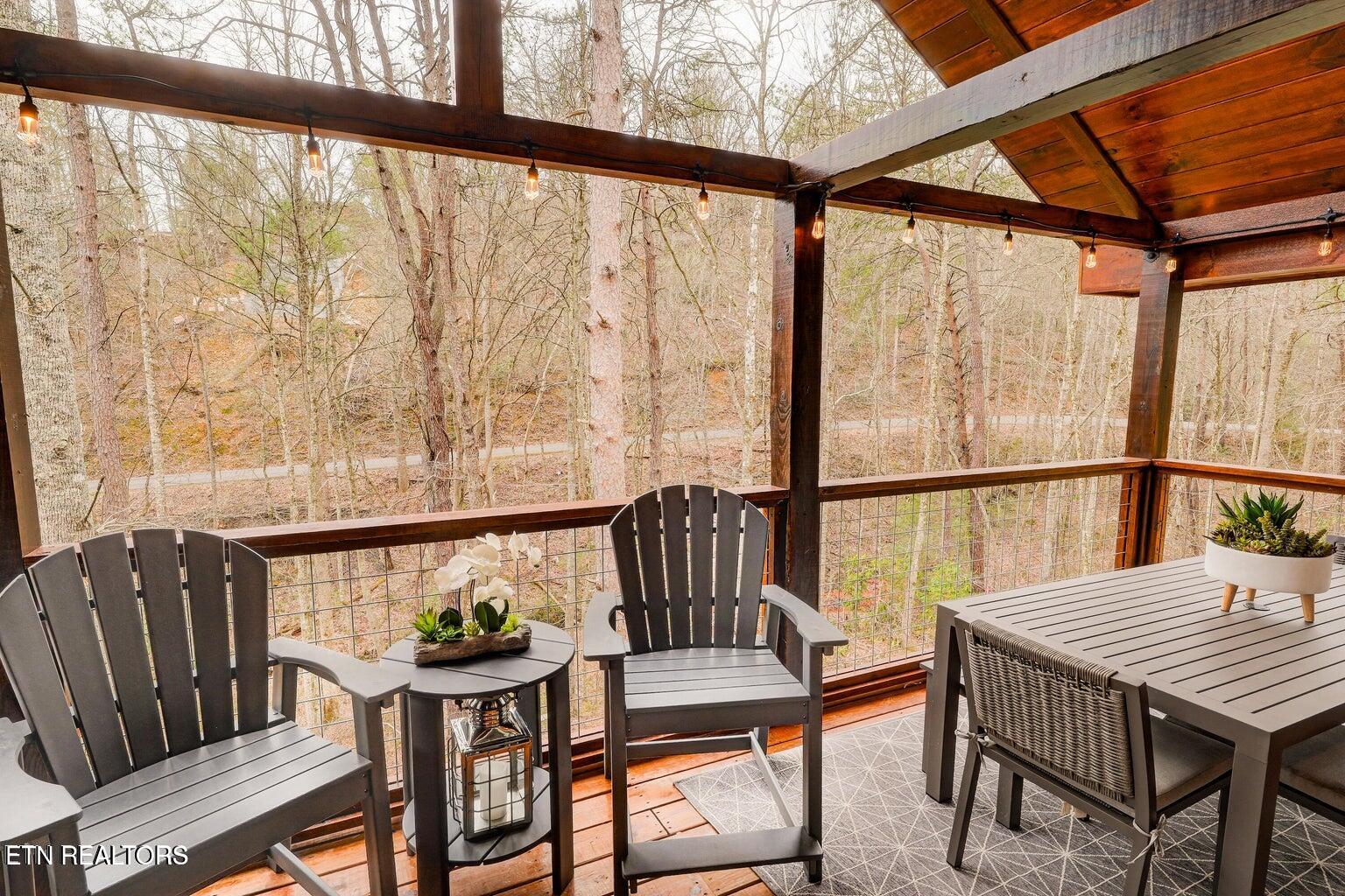 1614 Lake Drive Gatlinburg TN 37738