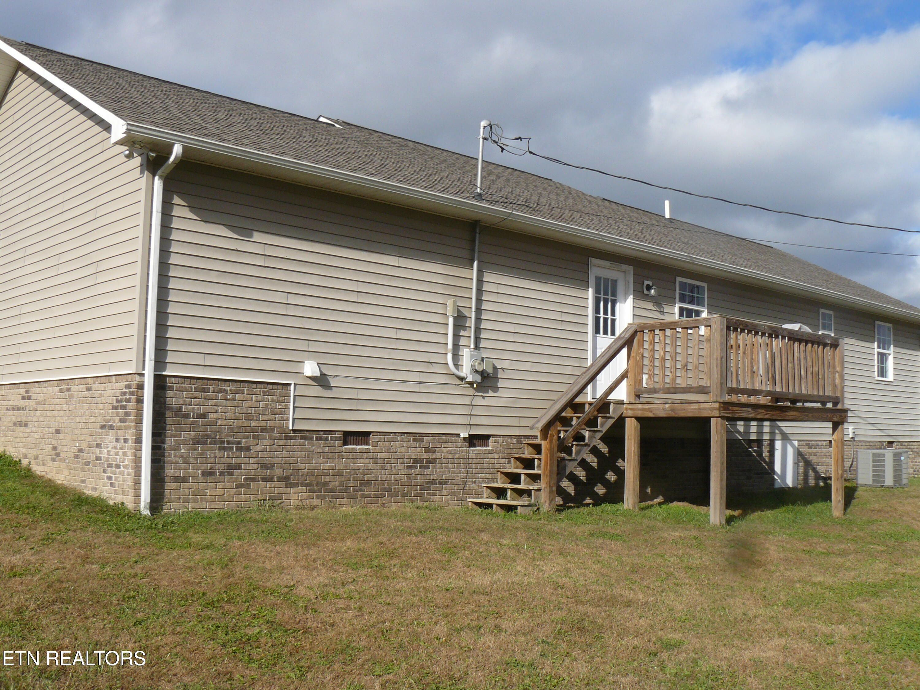 110 Cartwright Circle Tazewell TN 37879